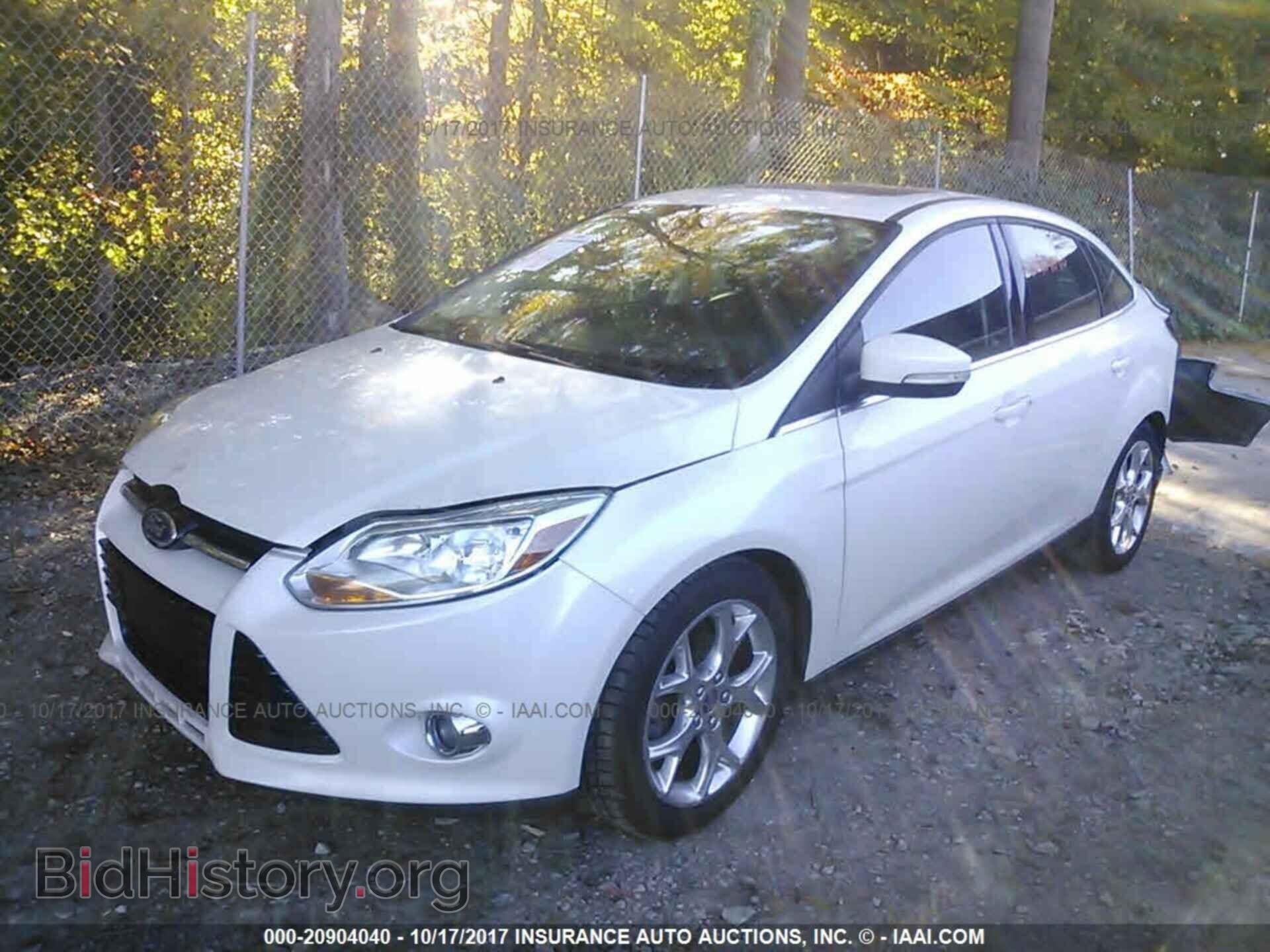 2012 Ford Focus - VIN: 1FAHP3H29CL432312 - Photo 2