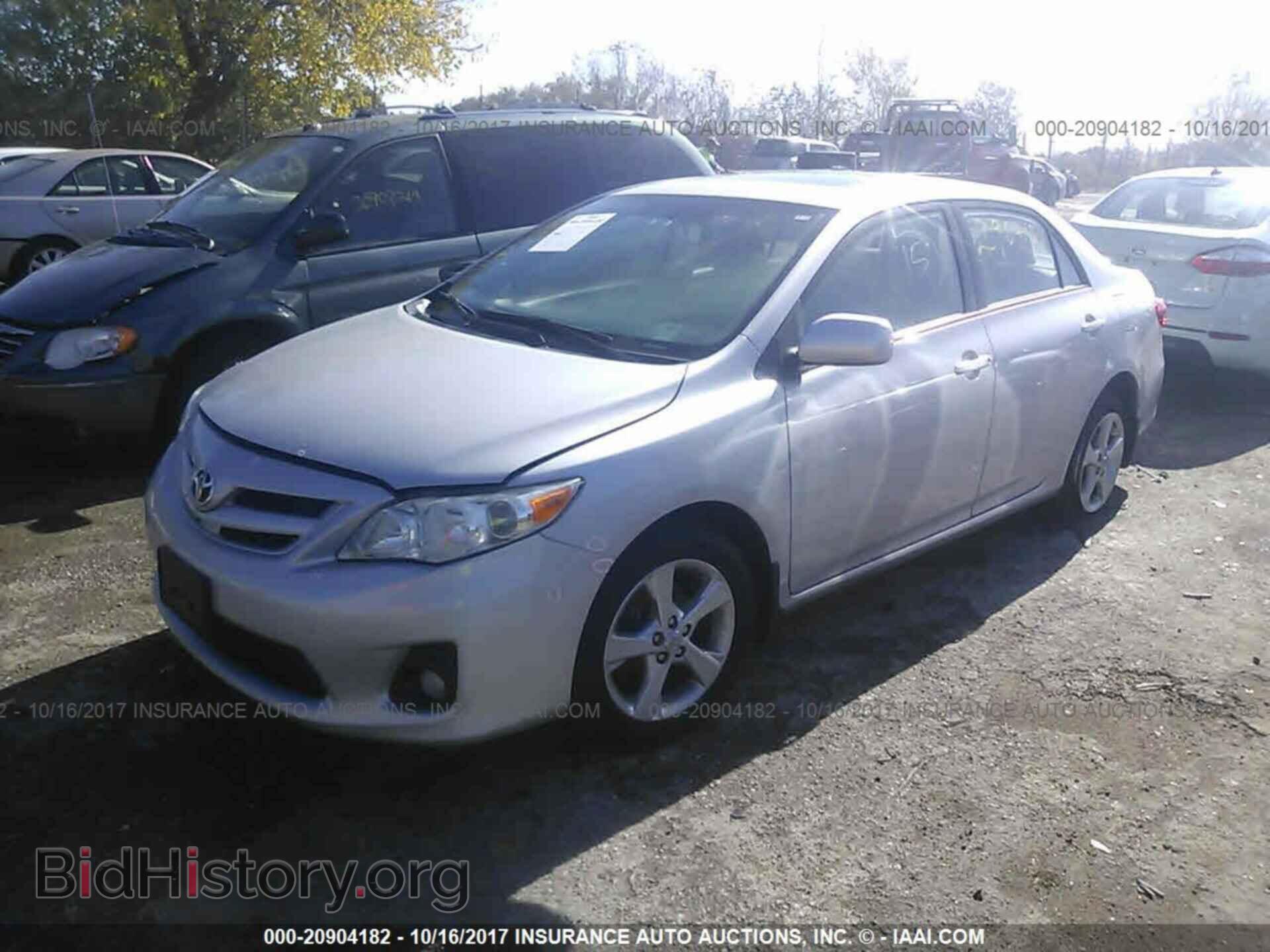 2011 Toyota Corolla - VIN: 2T1BU4EE1BC623449 - Photo 2