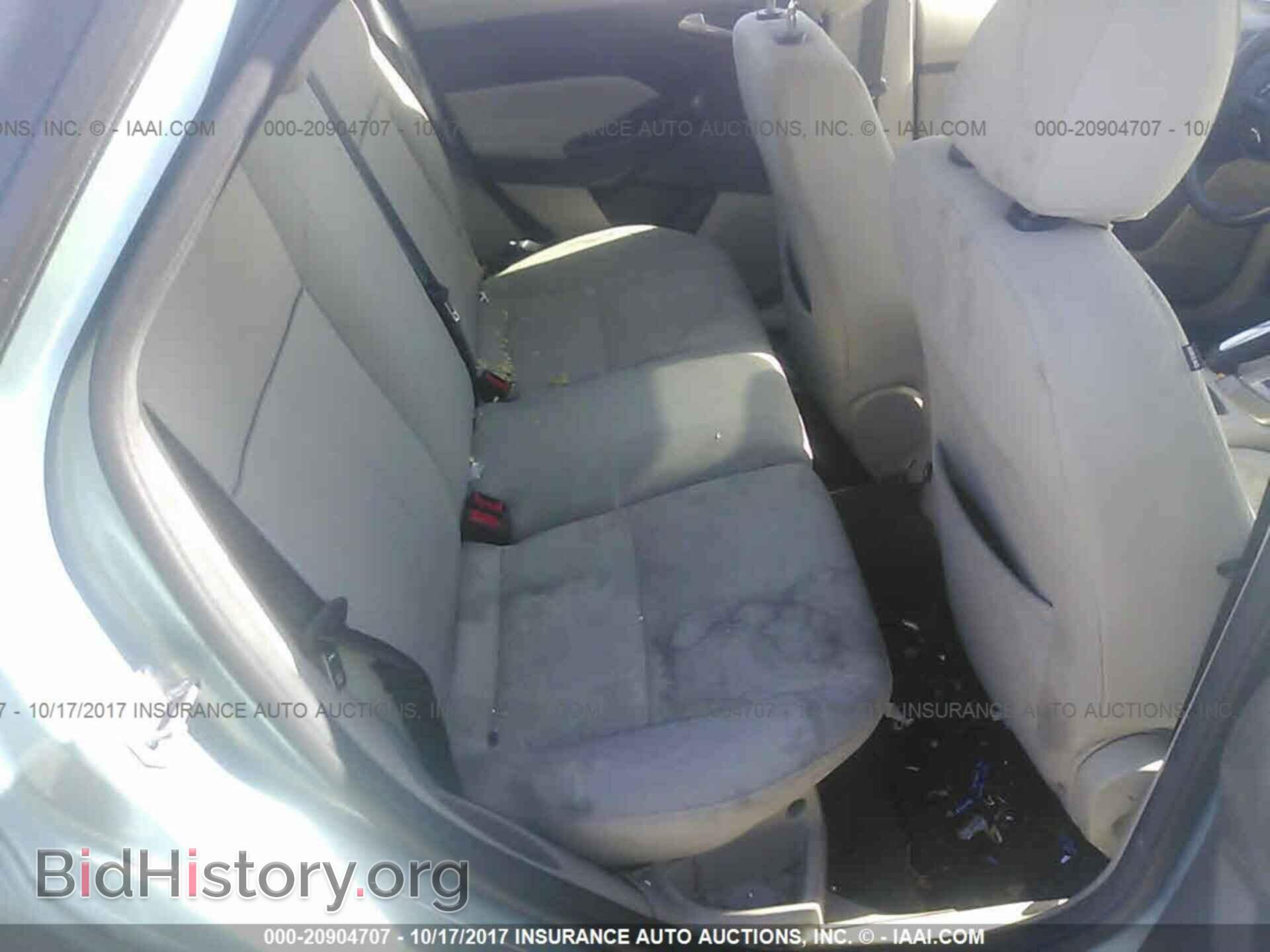 2012 Ford Focus - VIN: 1FAHP3H27CL423754 - Photo 8