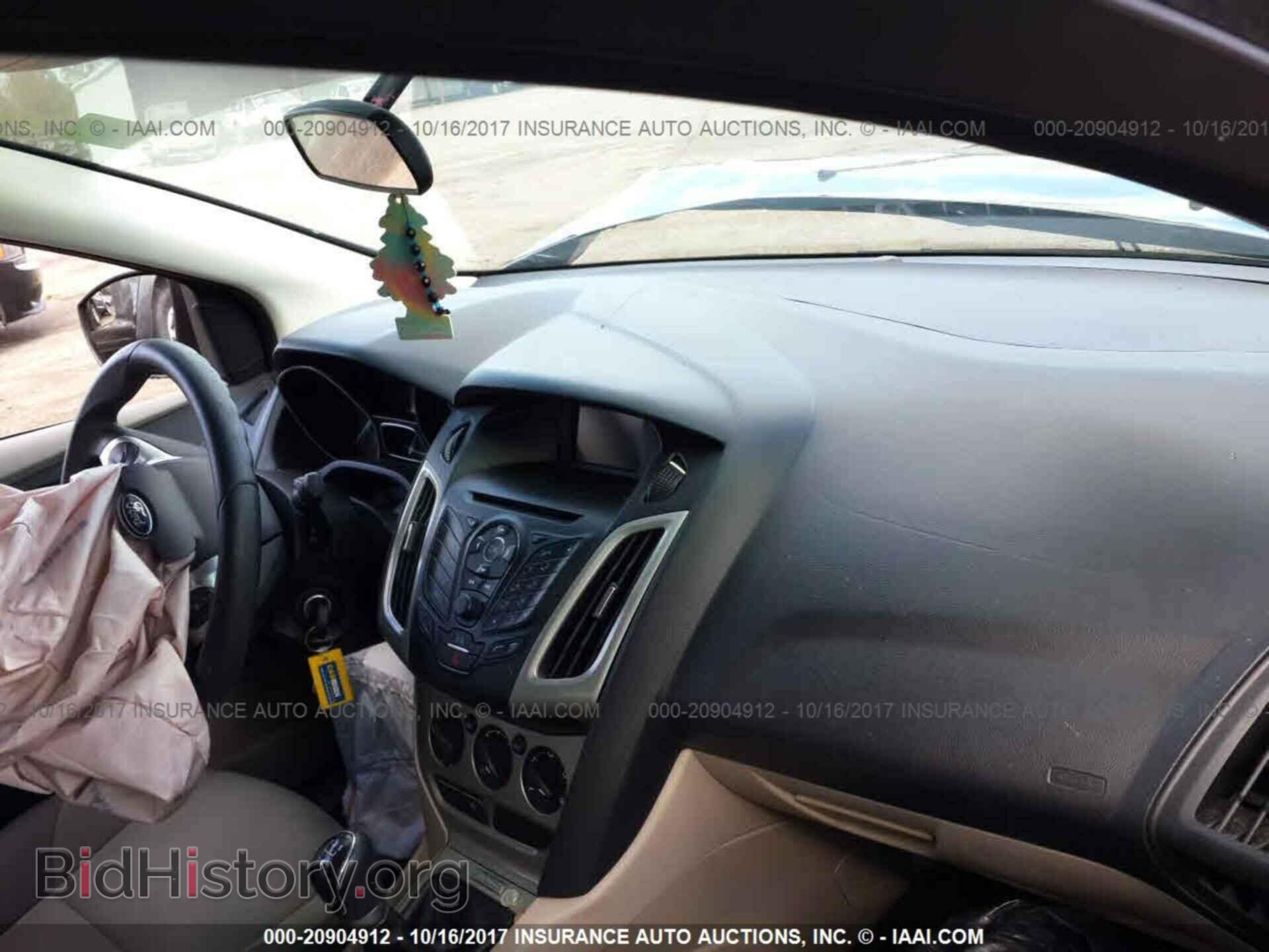 2013 Ford Focus - VIN: 1FADP3F29DL203647 - Photo 5