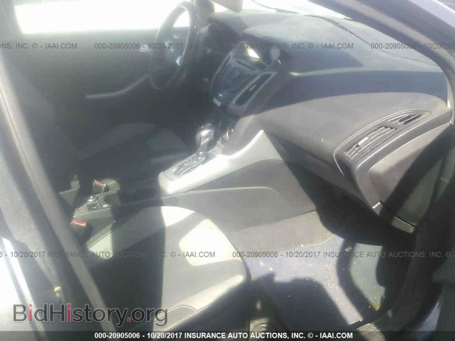 2012 Ford Focus - VIN: 1FAHP3K21CL403363 - Photo 5