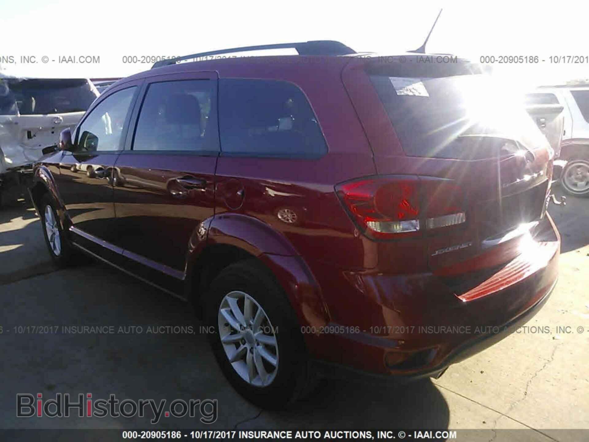 2015 Dodge Journey - VIN: 3C4PDCBG7FT733897 - Photo 3