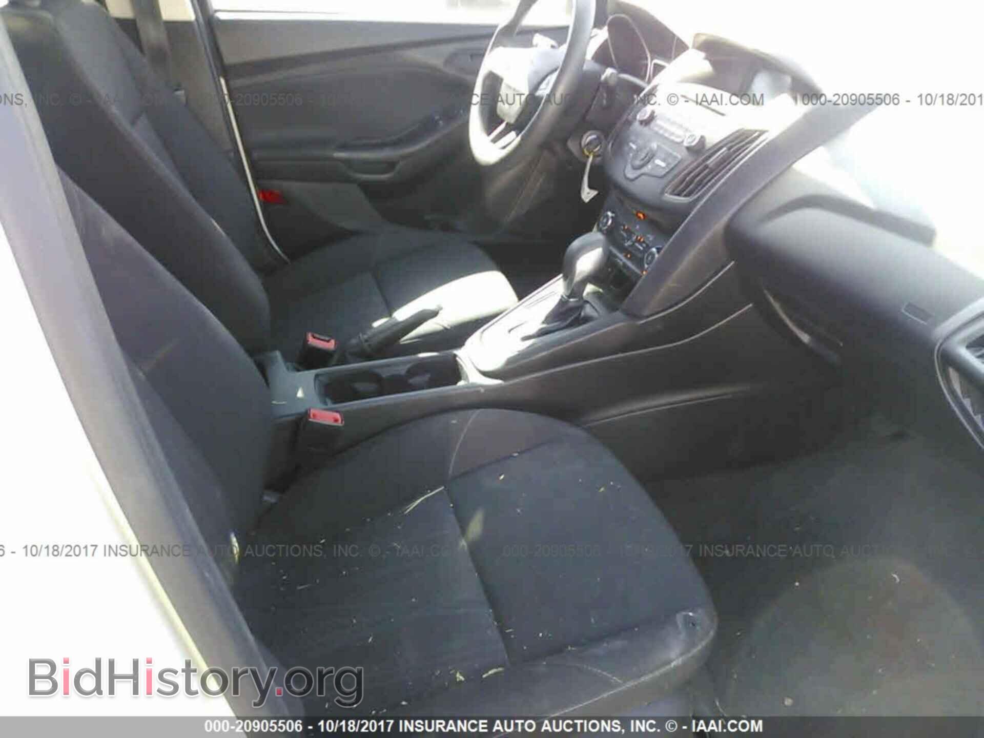 2016 Ford Focus - VIN: 1FADP3E28GL254580 - Фото 5