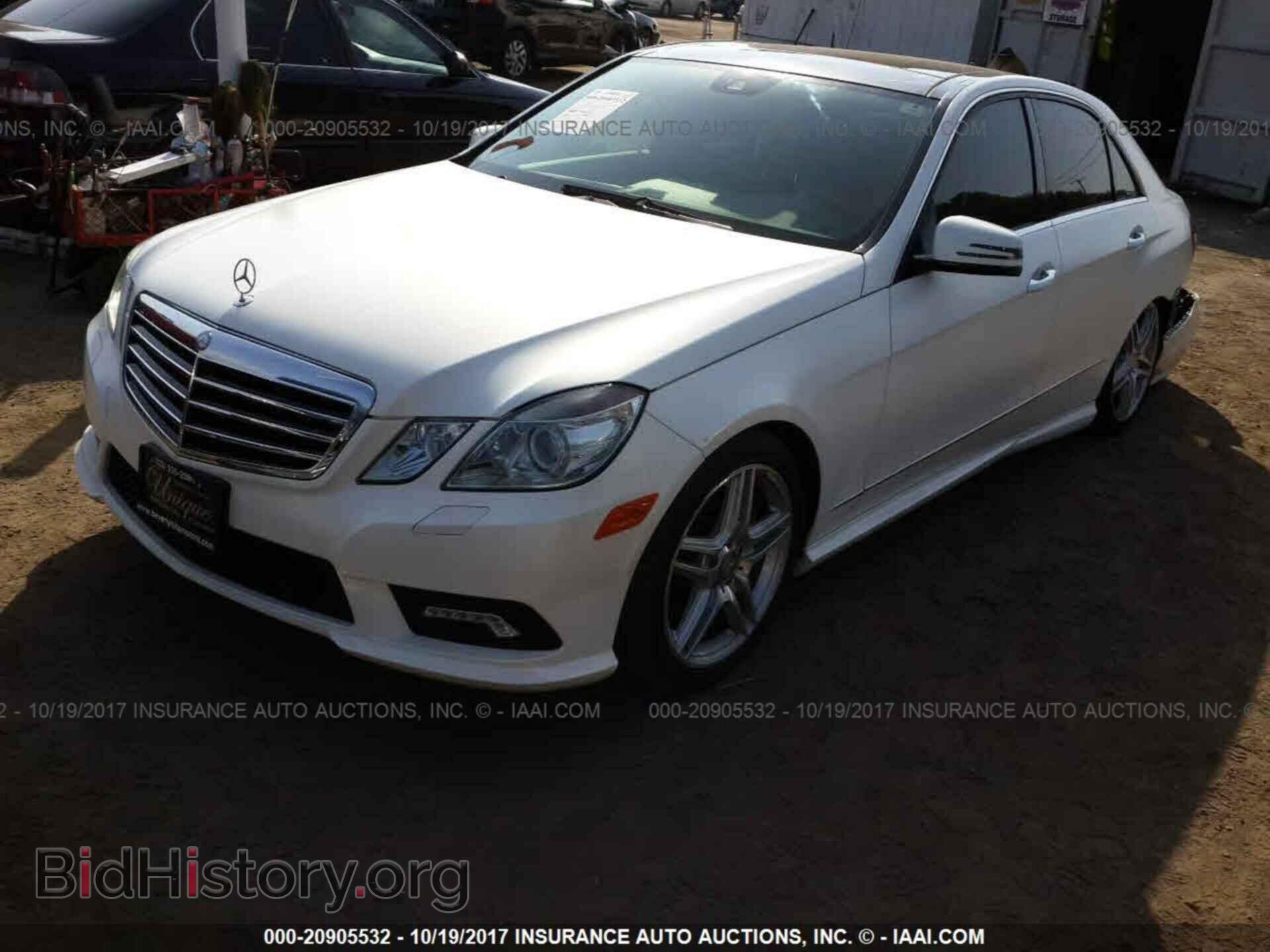2011 Mercedes-benz E - VIN: WDDHF7CB1BA324374 - Фото 2
