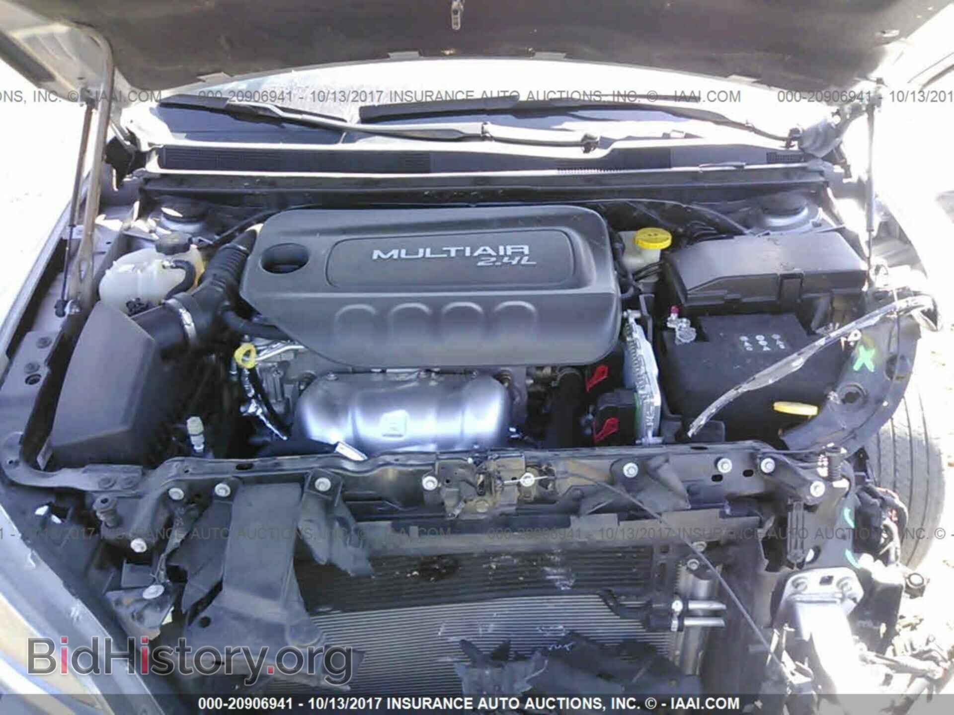 2015 Chrysler 200 - VIN: 1C3CCCAB9FN759901 - Photo 10