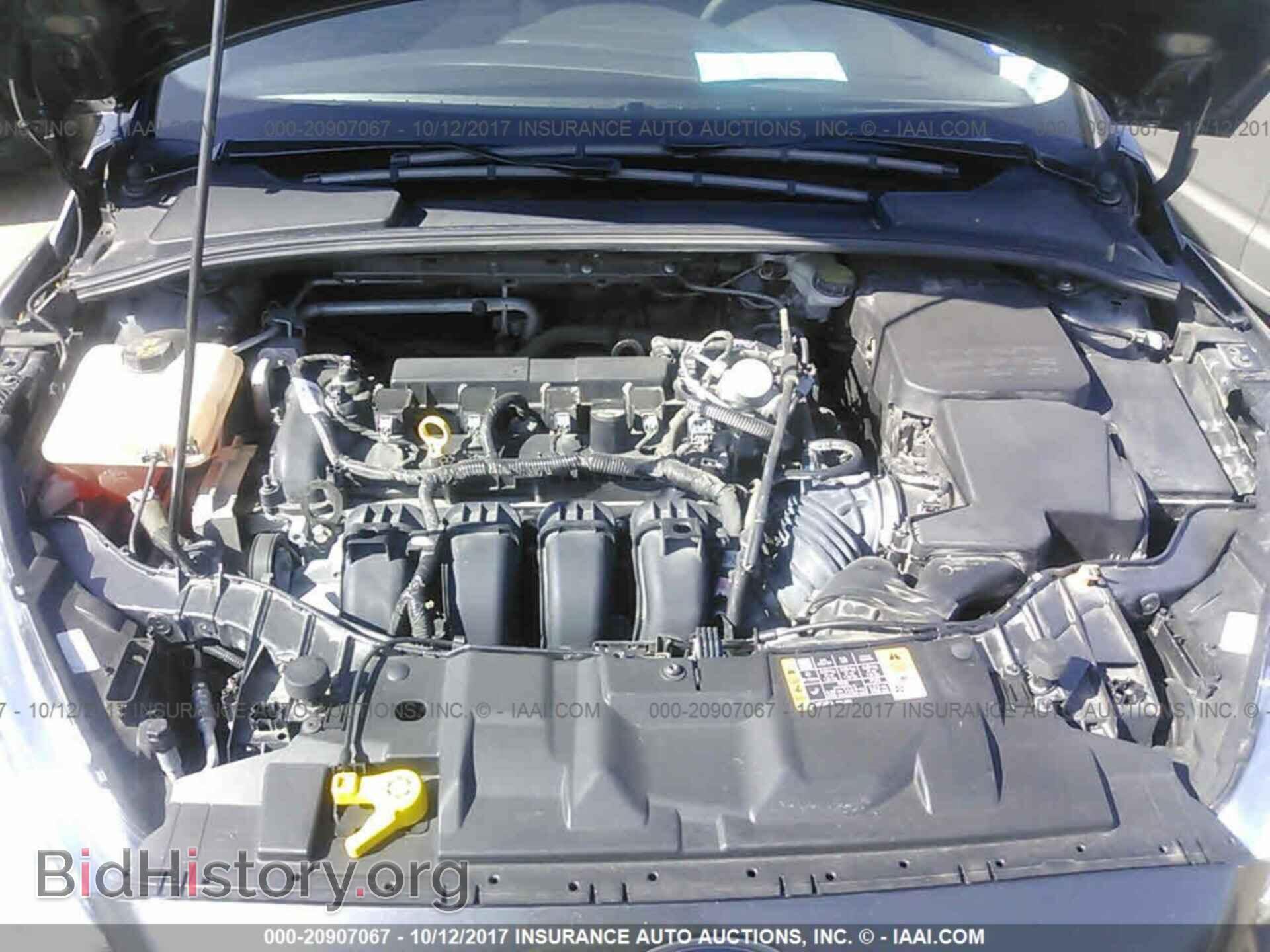 2016 Ford Focus - VIN: 1FADP3F27GL324486 - Photo 10