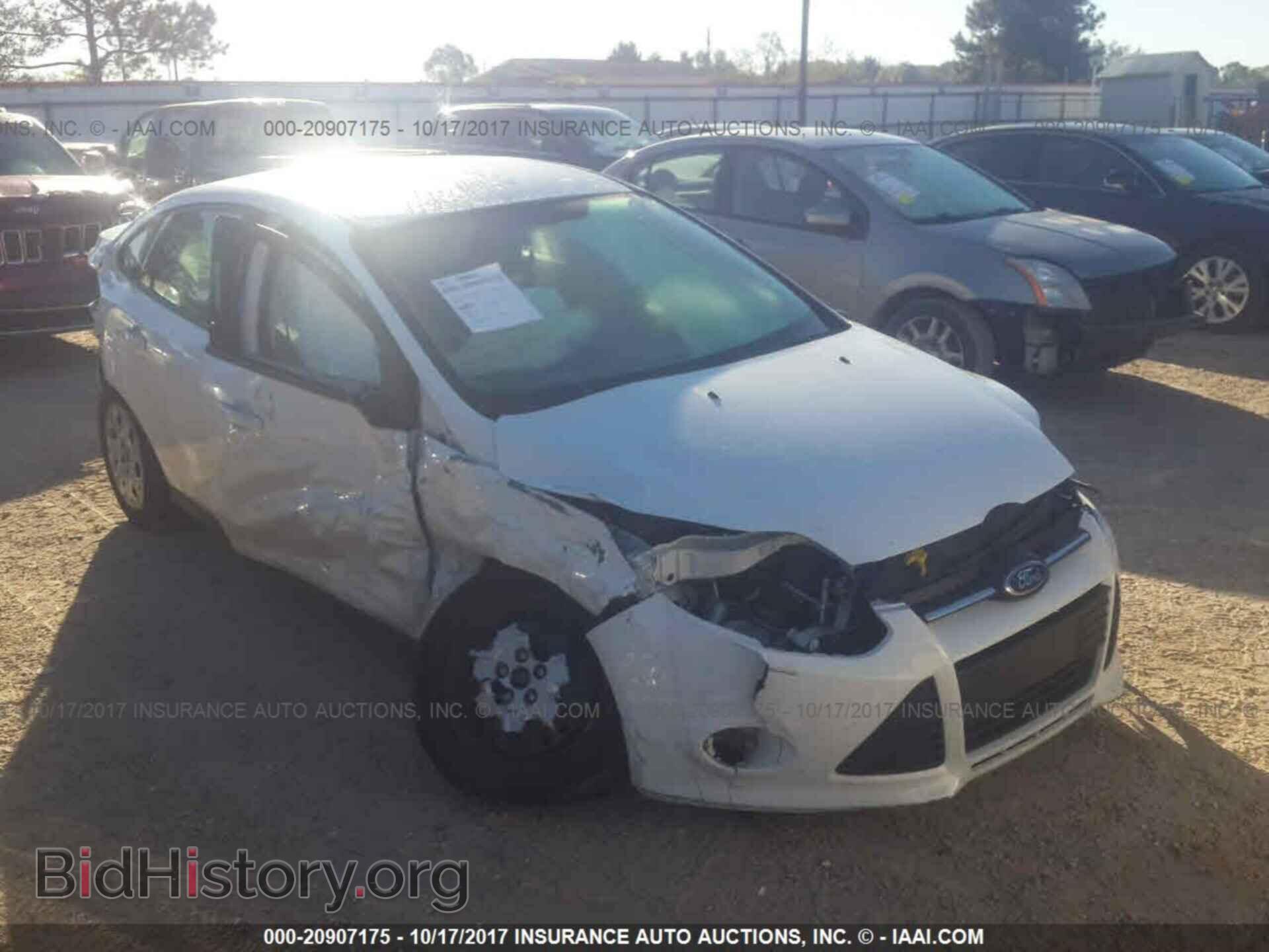 Photo 1FAHP3F25CL126064 - Ford Focus 2012