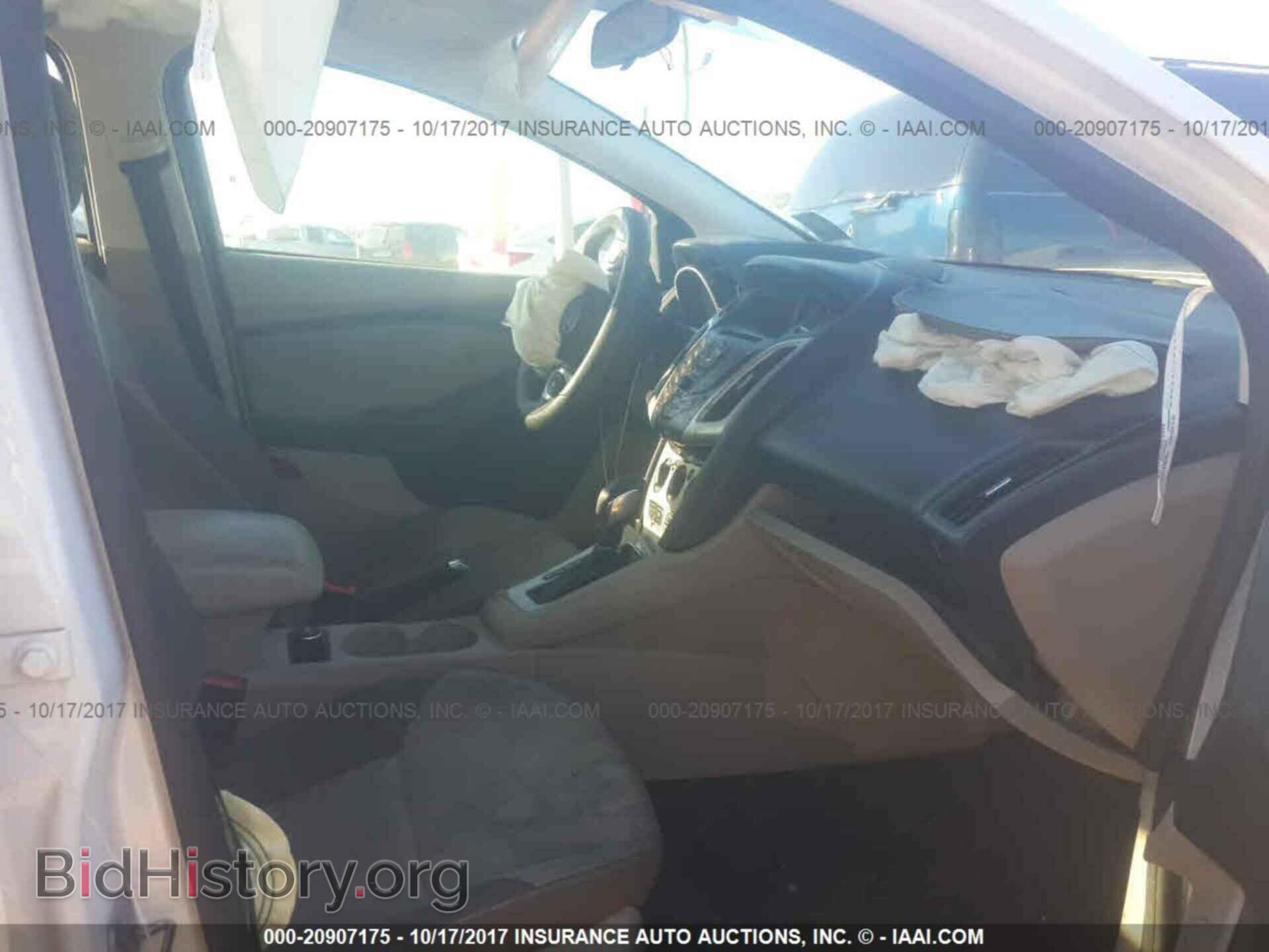 2012 Ford Focus - VIN: 1FAHP3F25CL126064 - Photo 5