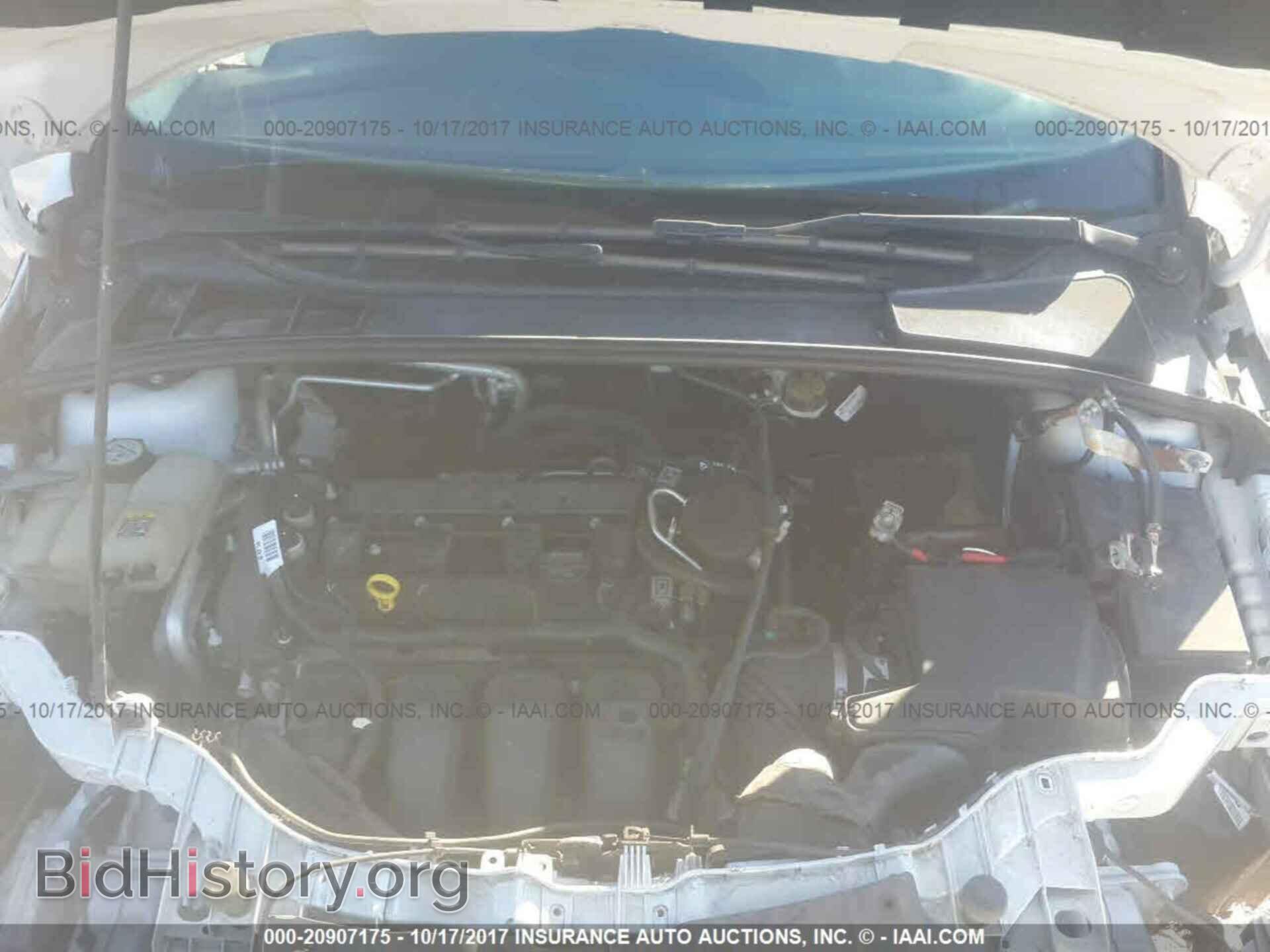 2012 Ford Focus - VIN: 1FAHP3F25CL126064 - Photo 10