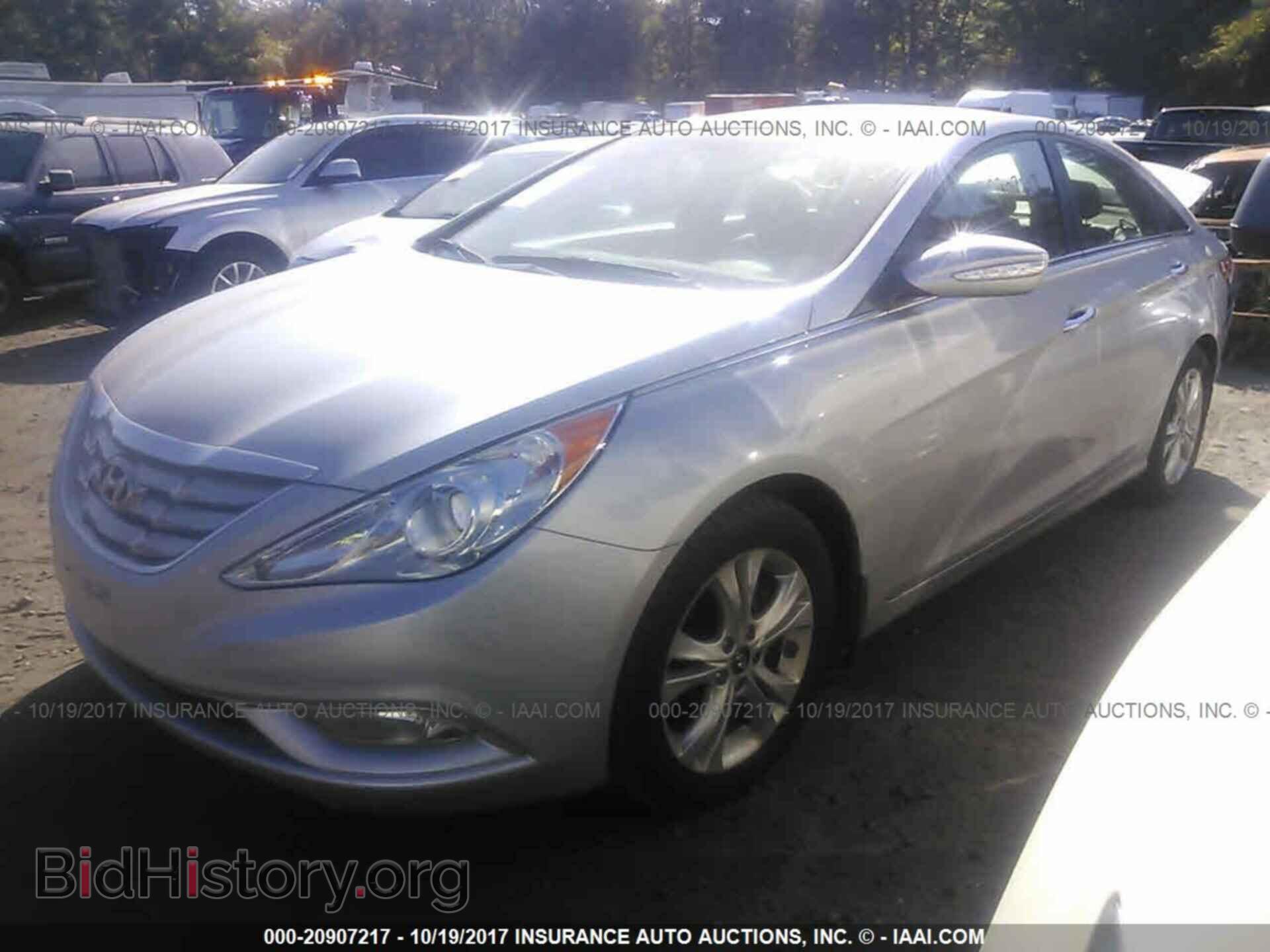 2012 Hyundai Sonata - VIN: 5NPEC4AC8CH379821 - Фото 2