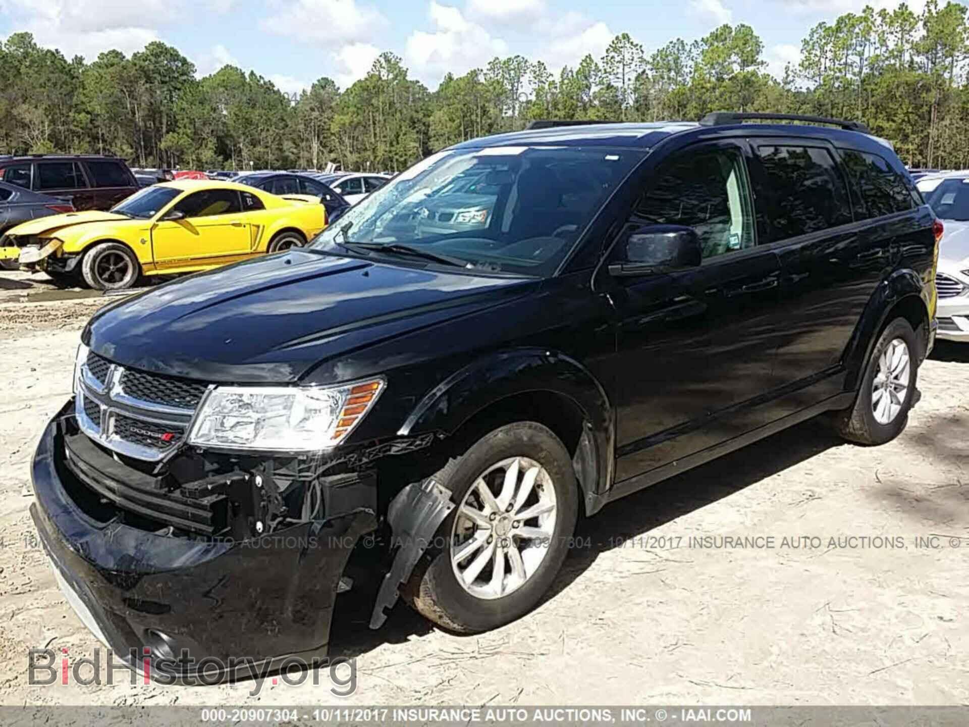 2017 Dodge Journey - VIN: 3C4PDCBGXHT525368 - Фото 2