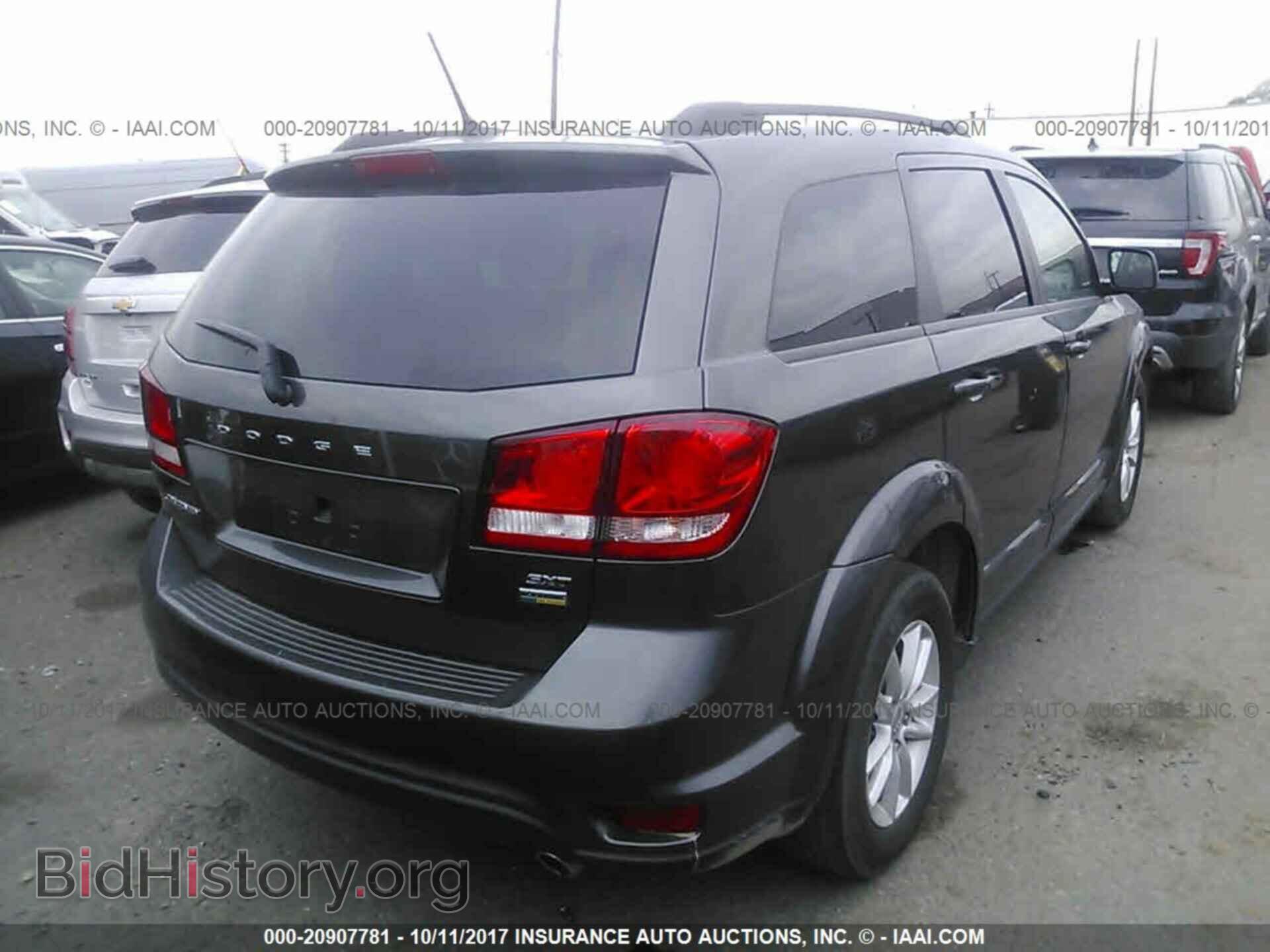 2017 Dodge Journey - VIN: 3C4PDCBGXHT510076 - Фото 4