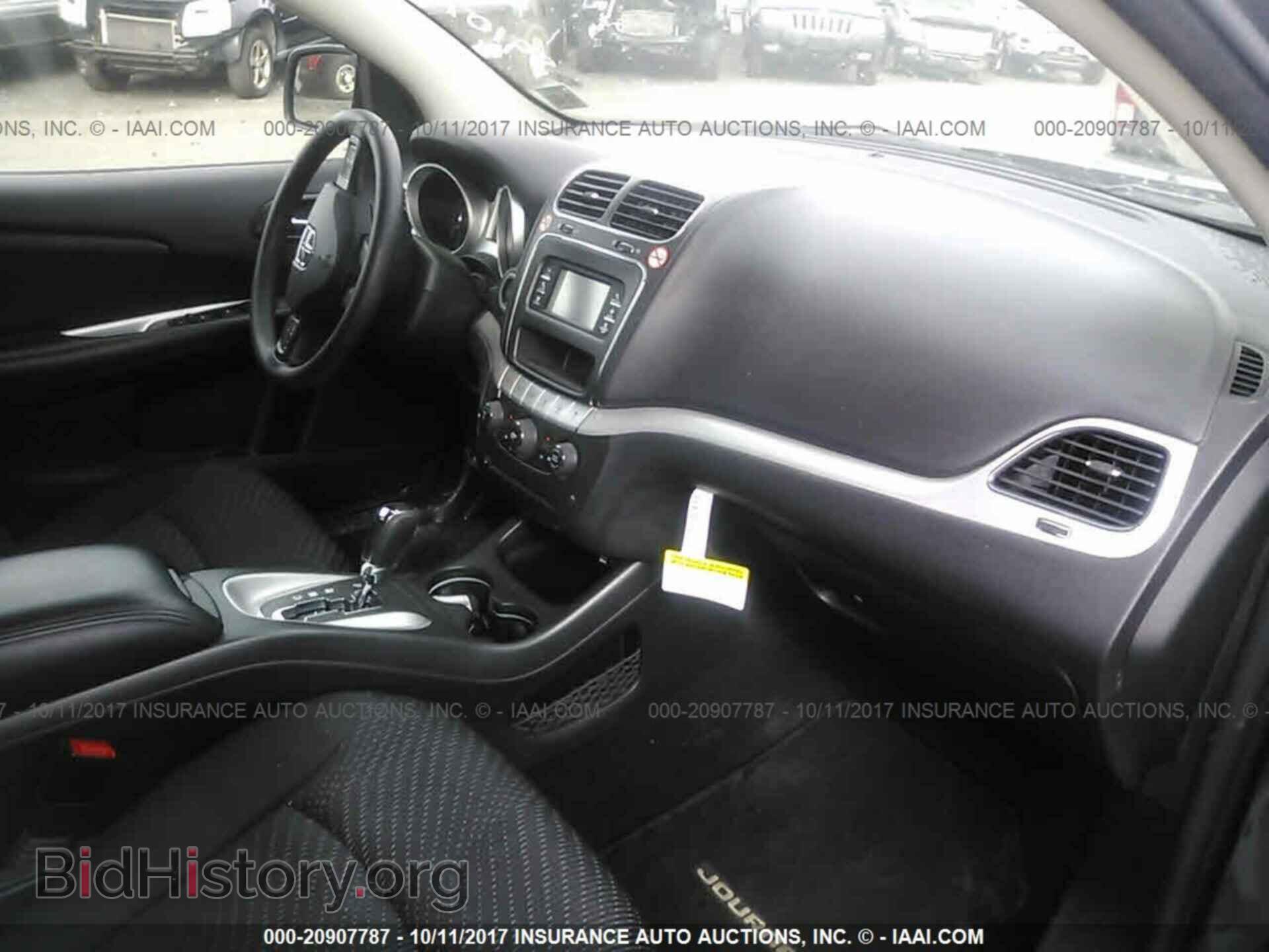 2017 Dodge Journey - VIN: 3C4PDCBGXHT591077 - Фото 5