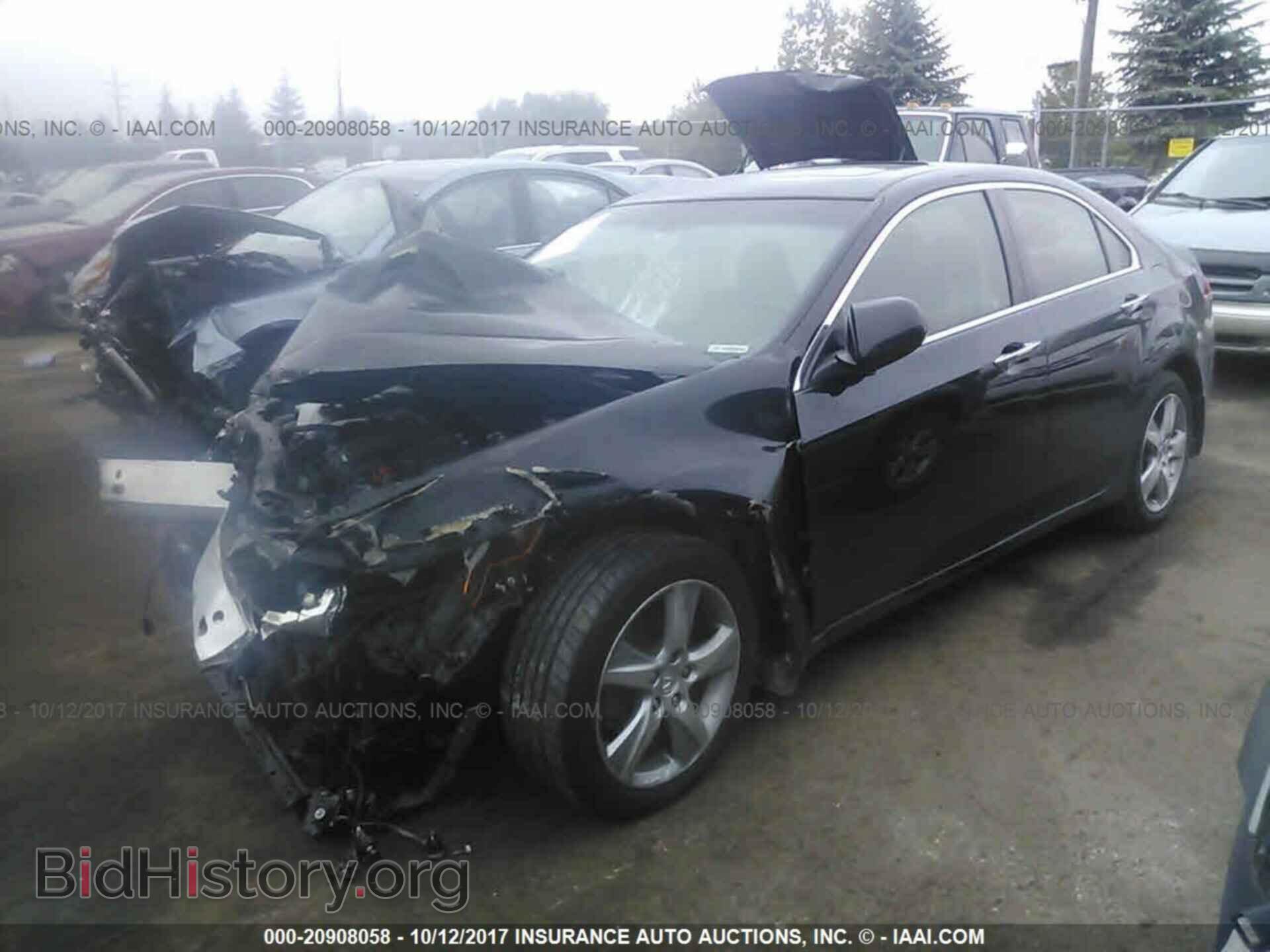 2011 Acura Tsx - VIN: JH4CU2F62BC005113 - Photo 2