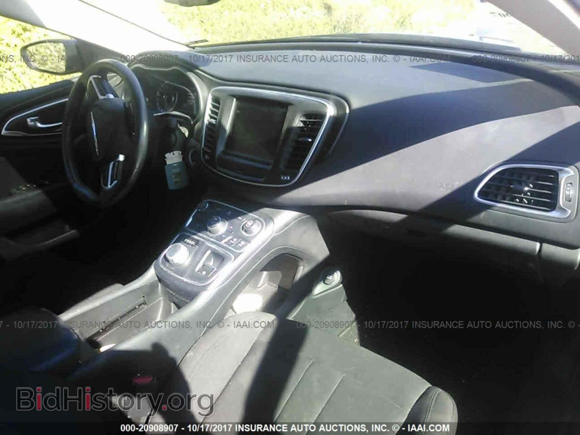 2015 Chrysler 200 - VIN: 1C3CCCAB0FN647147 - Photo 5