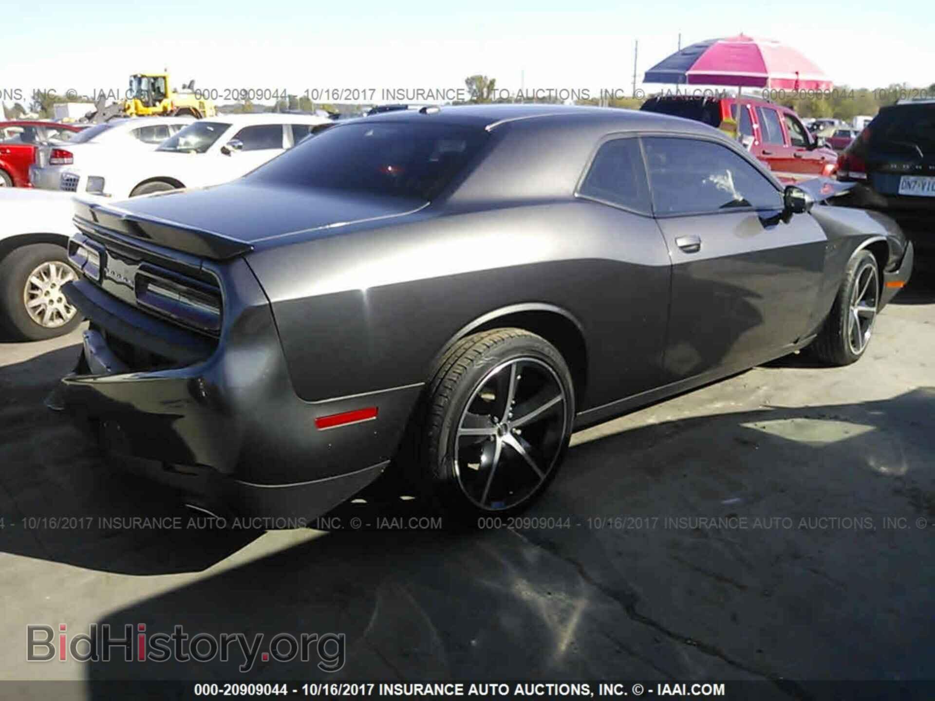 2015 Dodge Challenger - VIN: 2C3CDZAG1FH719901 - Photo 4