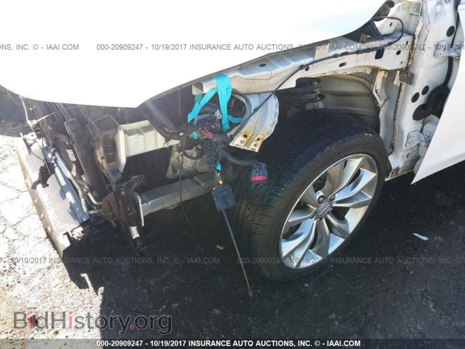 2015 Chrysler 200 - VIN: 1C3CCCBG8FN514842 - Photo 6
