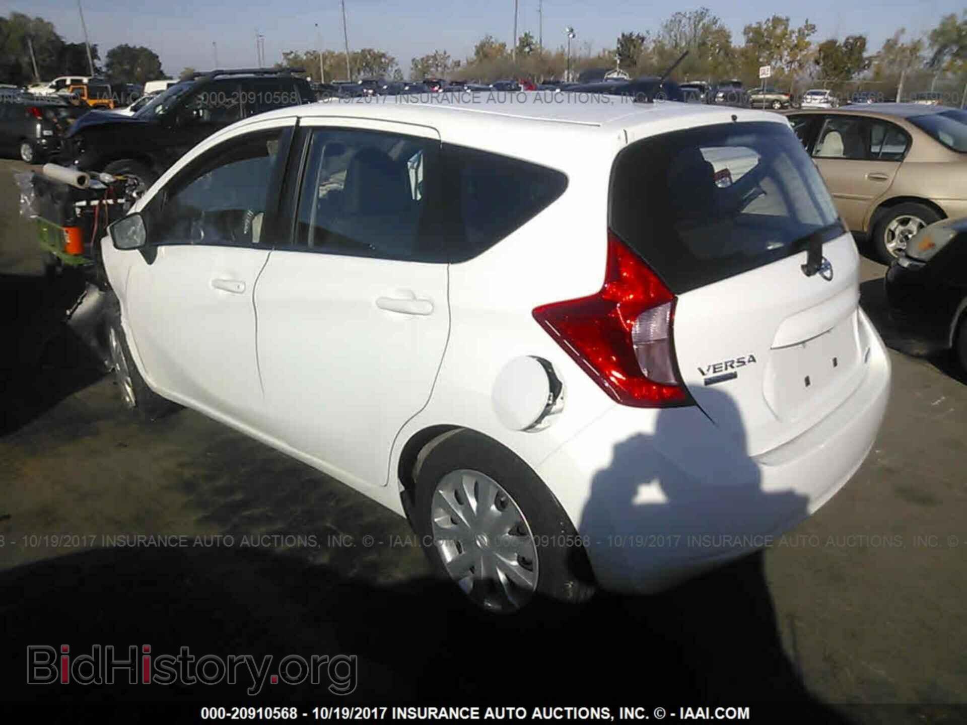 2015 Nissan Versa note - VIN: 3N1CE2CP4FL434164 - Фото 3