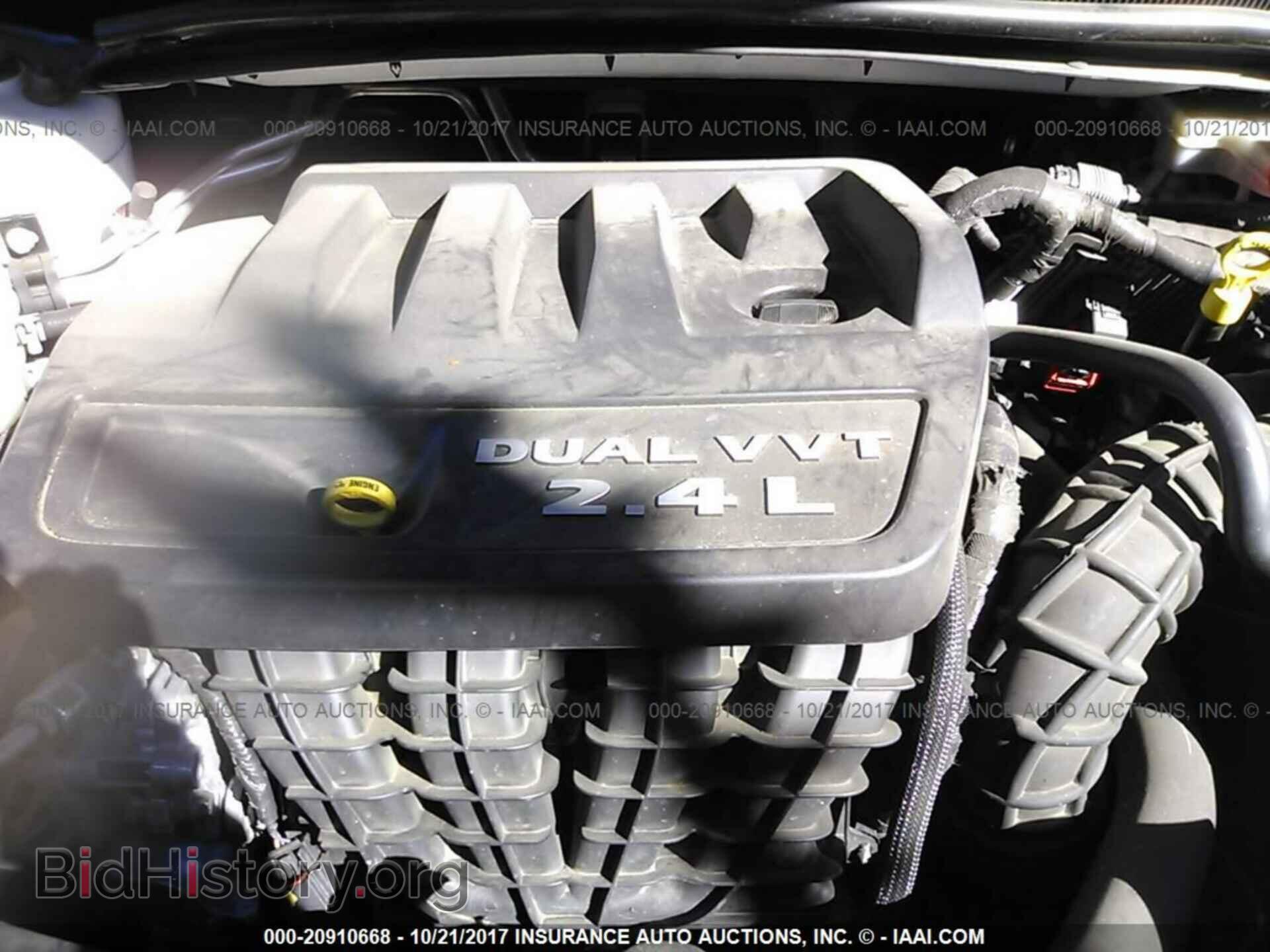 2012 Chrysler 200 - VIN: 1C3CCBAB6CN320158 - Фото 10