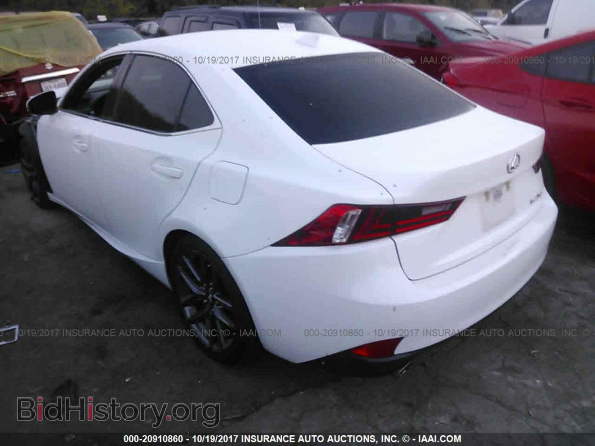 2014 Lexus Is - VIN: JTHBF1D26E5032243 - Photo 3