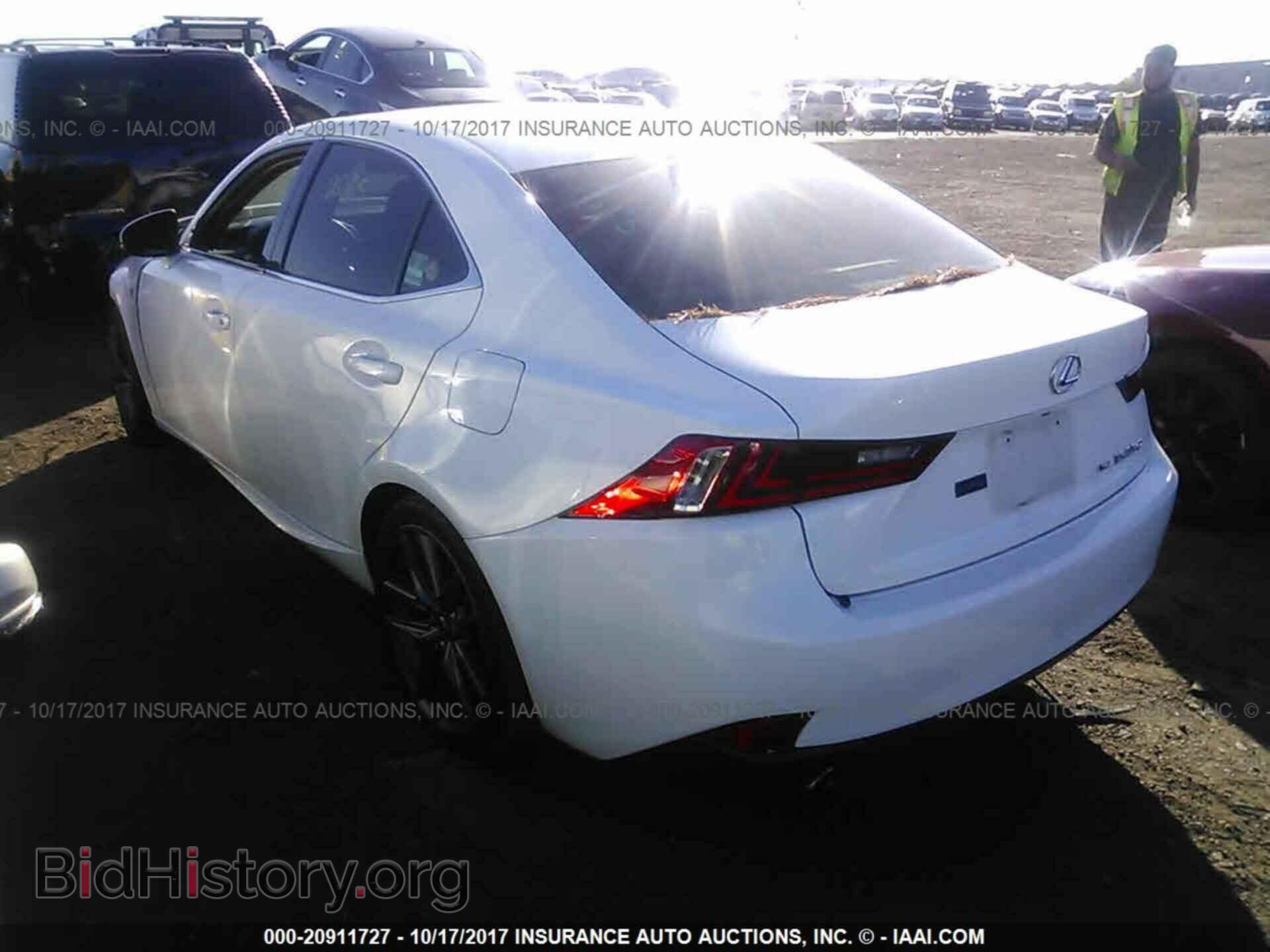 2014 Lexus Is - VIN: JTHCE1D22E5000400 - Photo 3