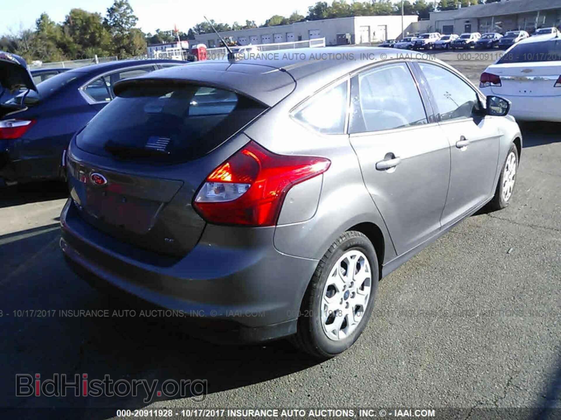 2012 Ford Focus - VIN: 1FAHP3K23CL254843 - Photo 4