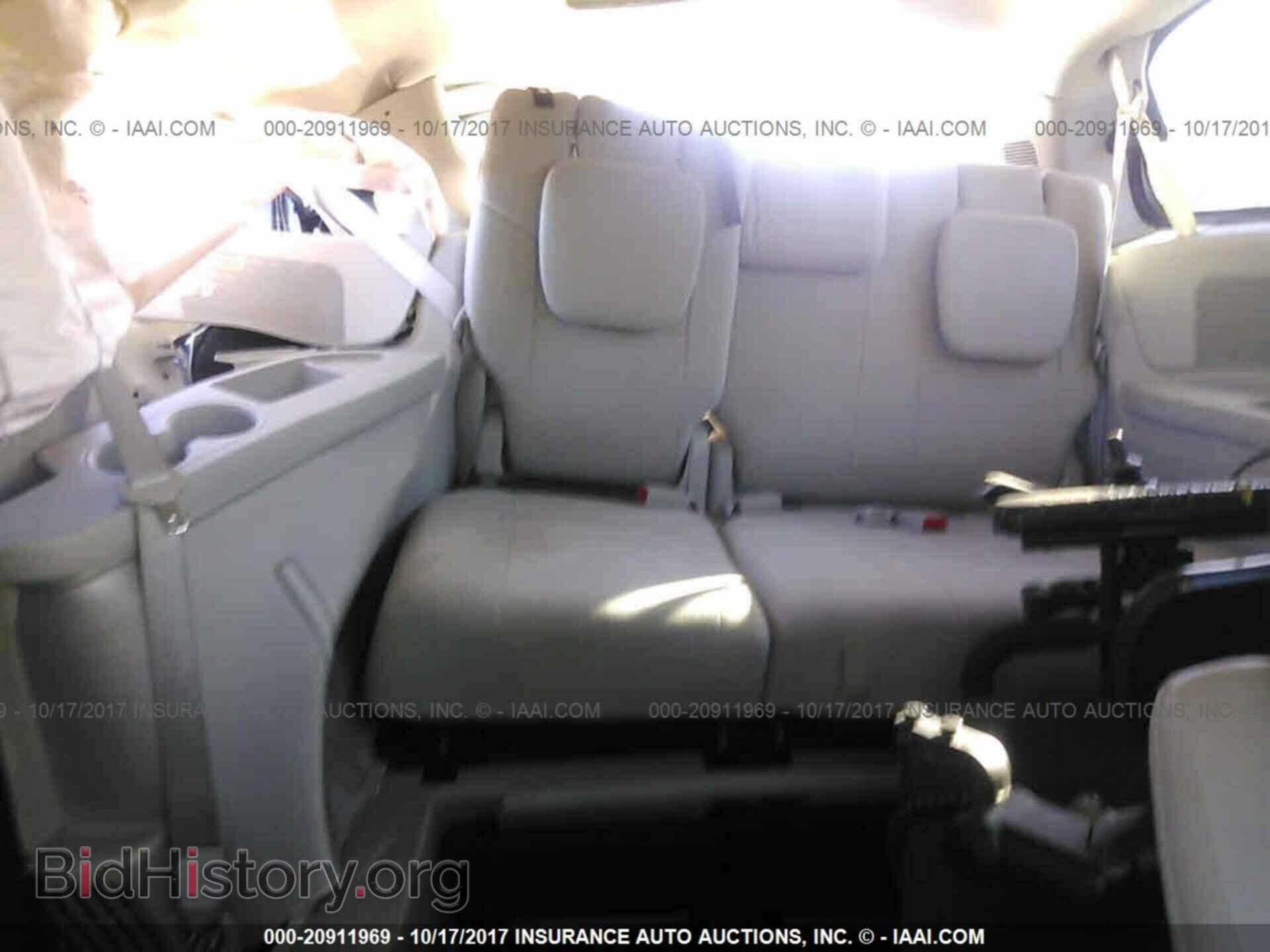 2011 Dodge Grand caravan - VIN: 2D4RN5DG2BR689886 - Фото 8