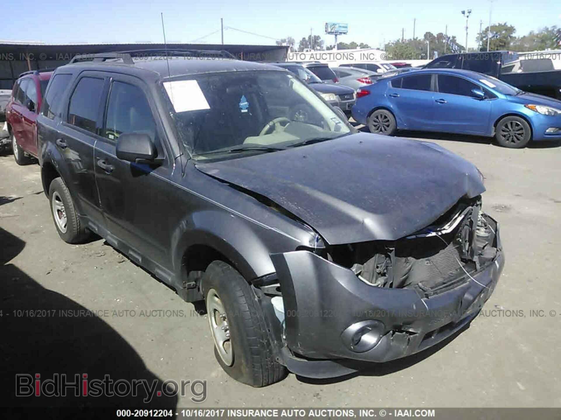 Photo 1FMCU0C70CKA66420 - Ford Escape 2012