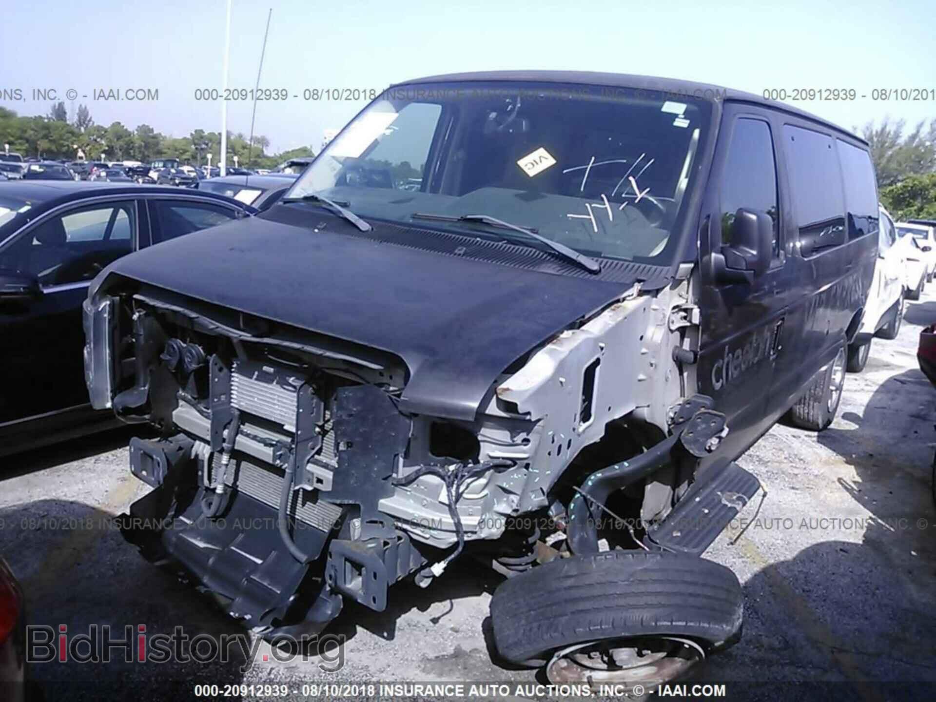 2012 Ford Econoline - VIN: 1FBNE3BL2CDA29792 - Фото 2