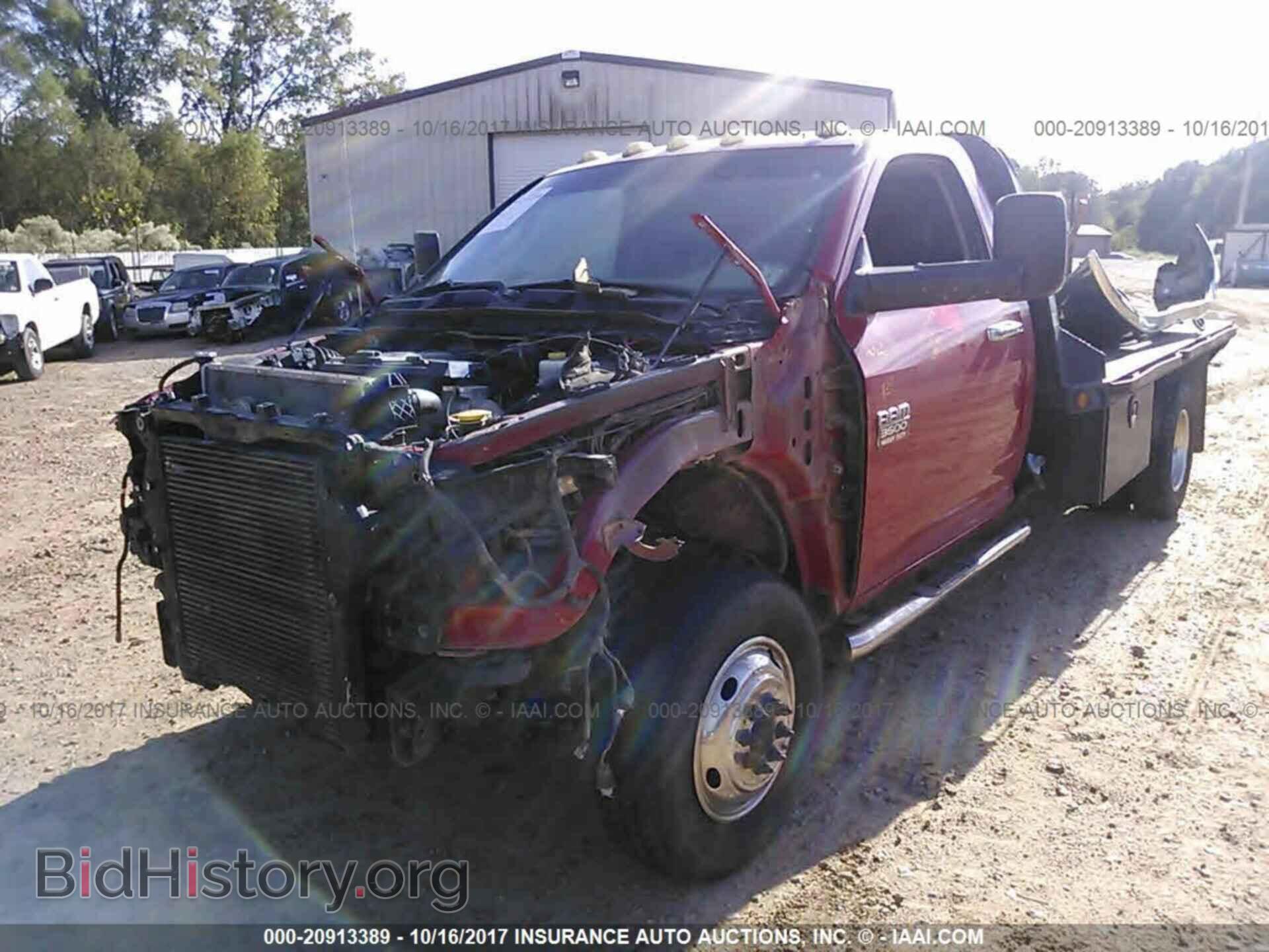 2011 Dodge Ram 3500 - VIN: 3D6WF4EL6BG502376 - Фото 2