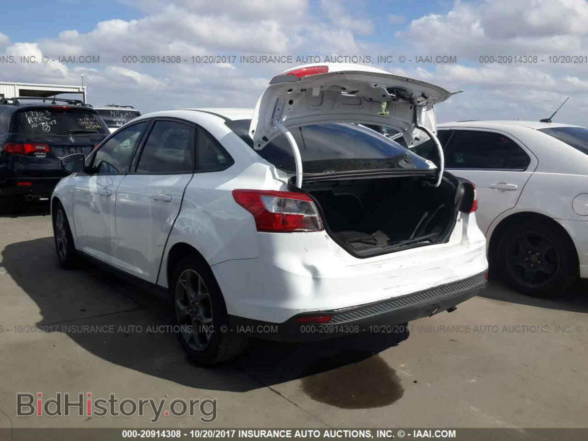 2013 Ford Focus - VIN: 1FADP3F23DL270471 - Фото 3