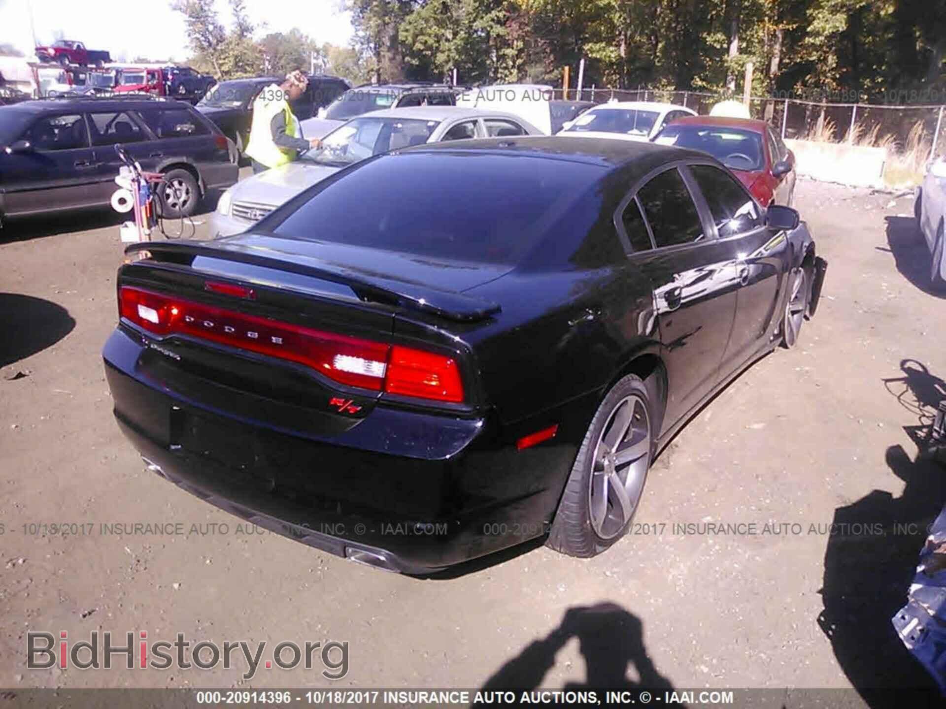 2014 Dodge Charger - VIN: 2C3CDXCT2EH277708 - Photo 4