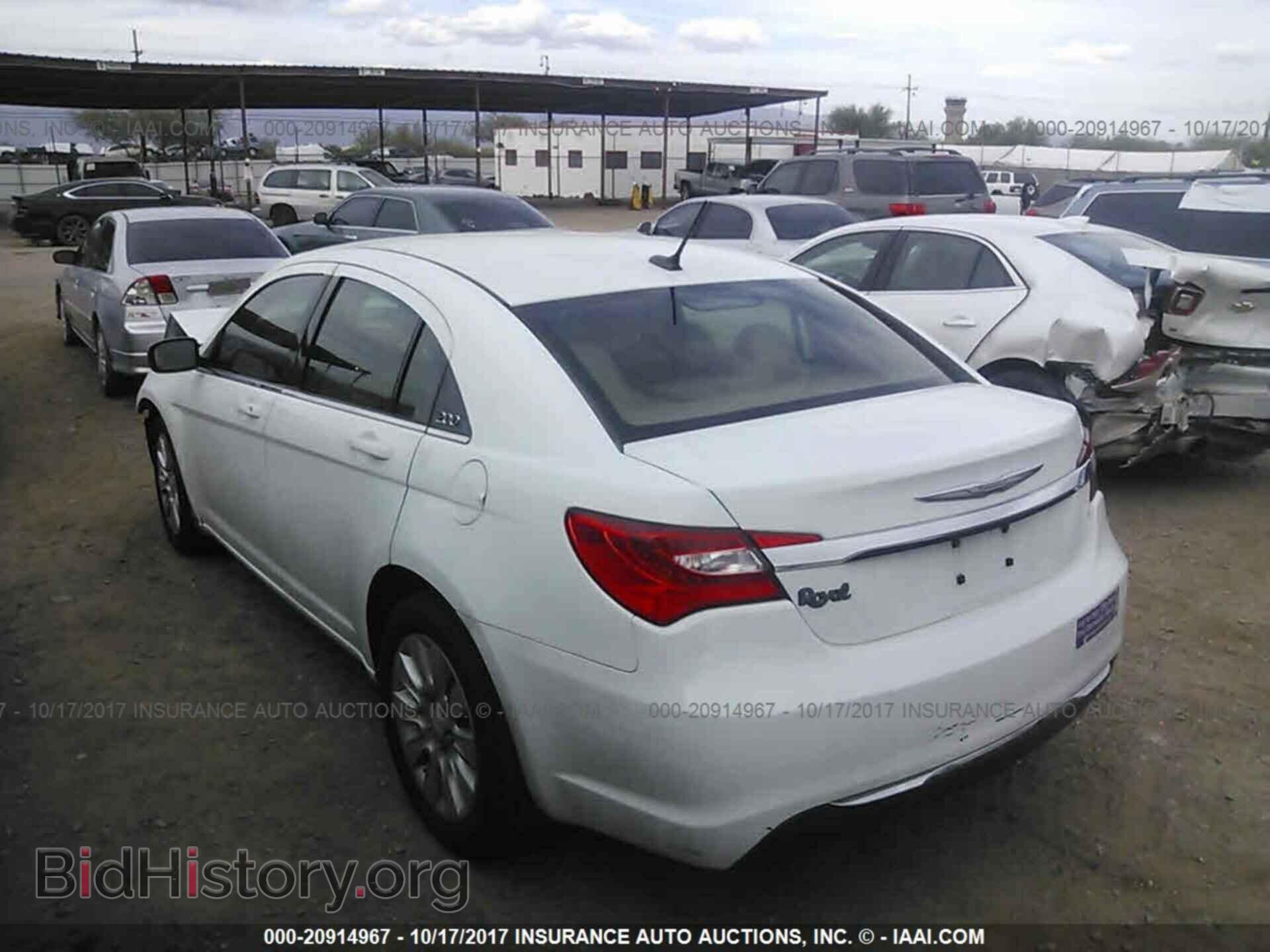 2012 Chrysler 200 - VIN: 1C3CCBAB6CN130814 - Фото 3
