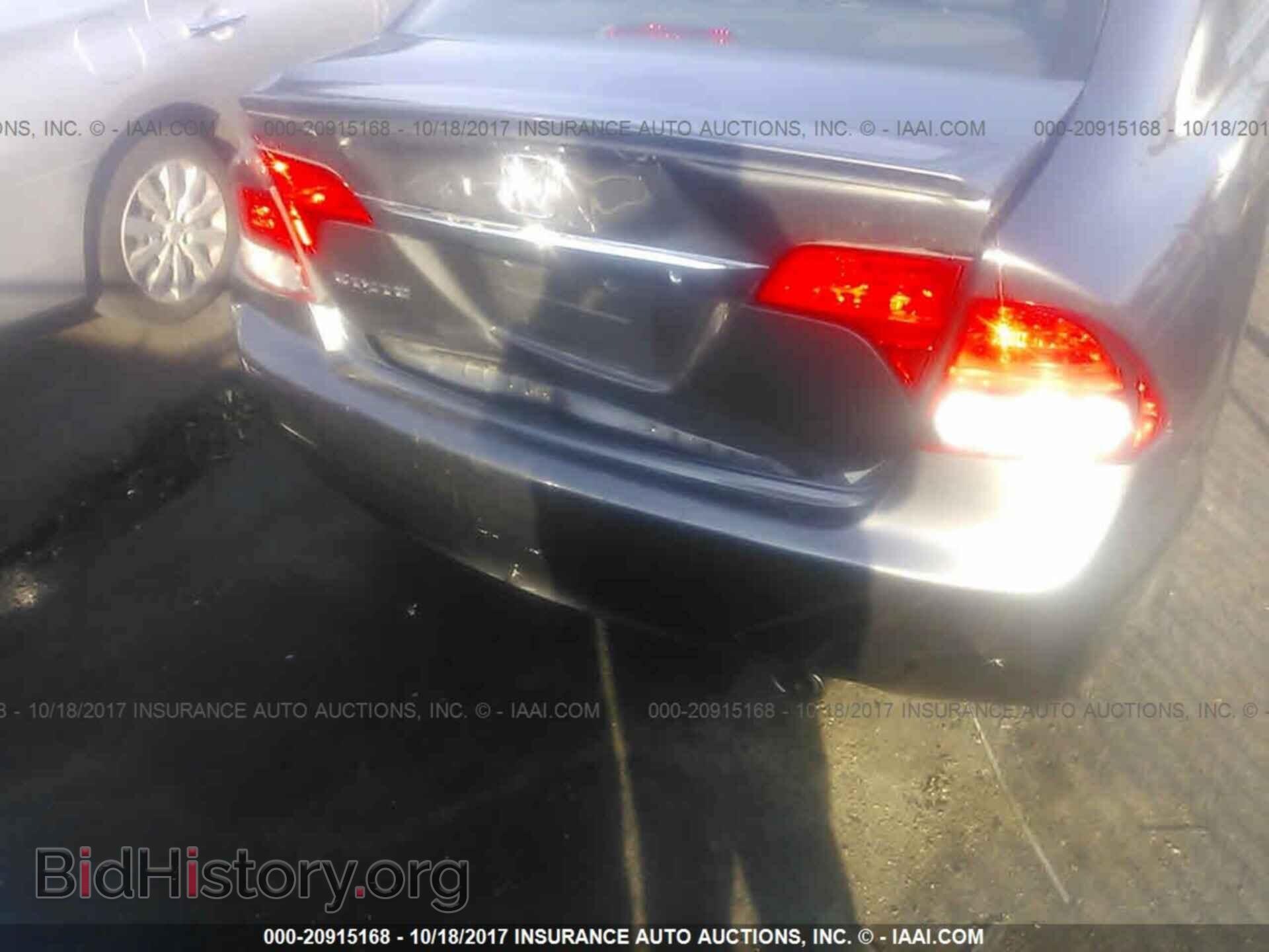 2011 Honda CIVIC (VIN 2HGFA1F62BH523027) — фото 6 из 10