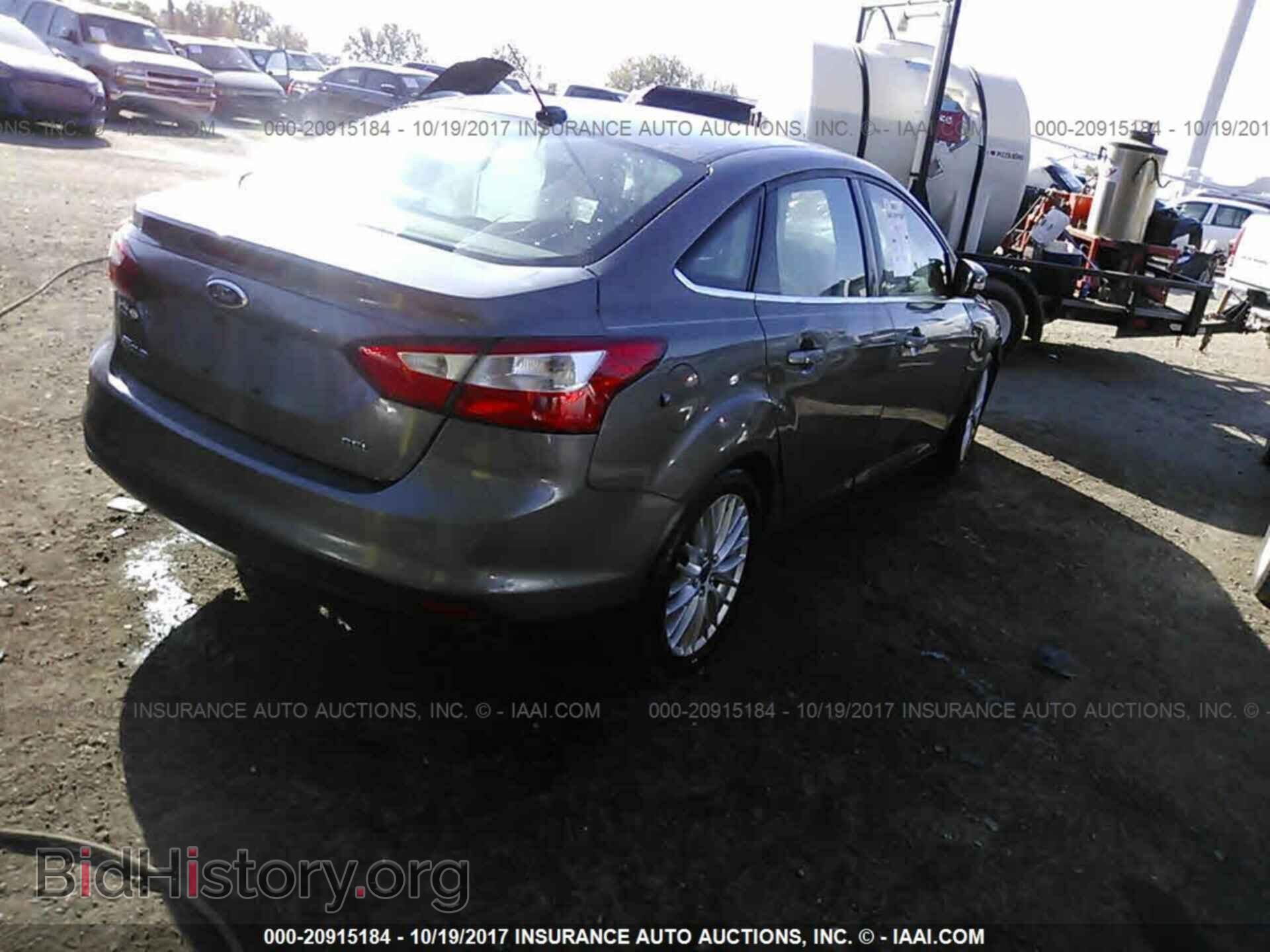 2012 Ford Focus - VIN: 1FAHP3H29CL206741 - Фото 4