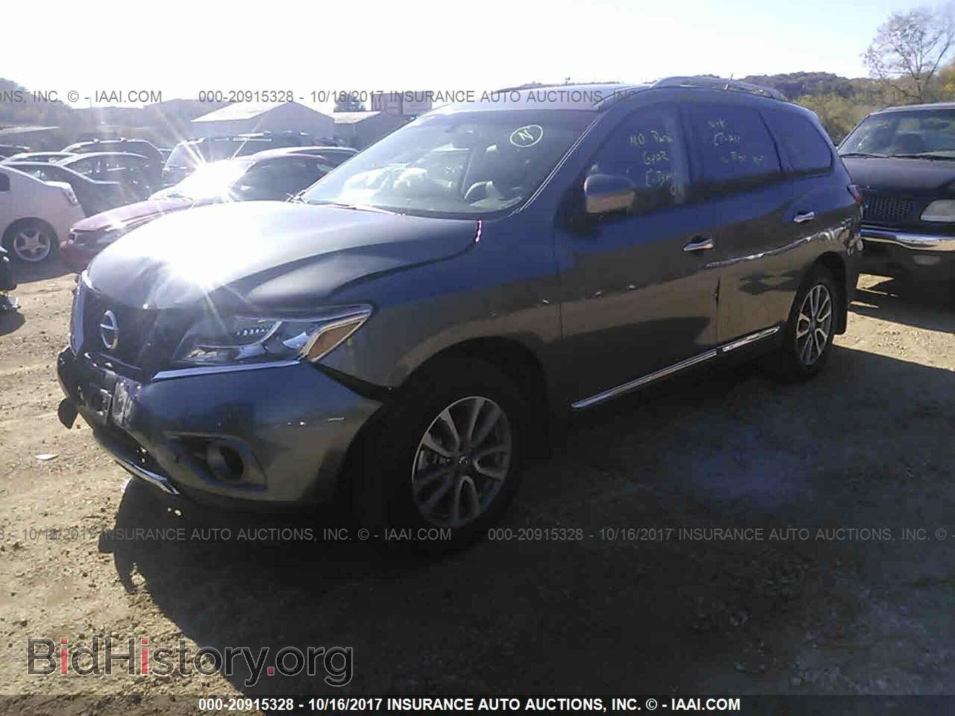 2015 Nissan Pathfinder - VIN: 5N1AR2MM4FC719693 - Photo 2