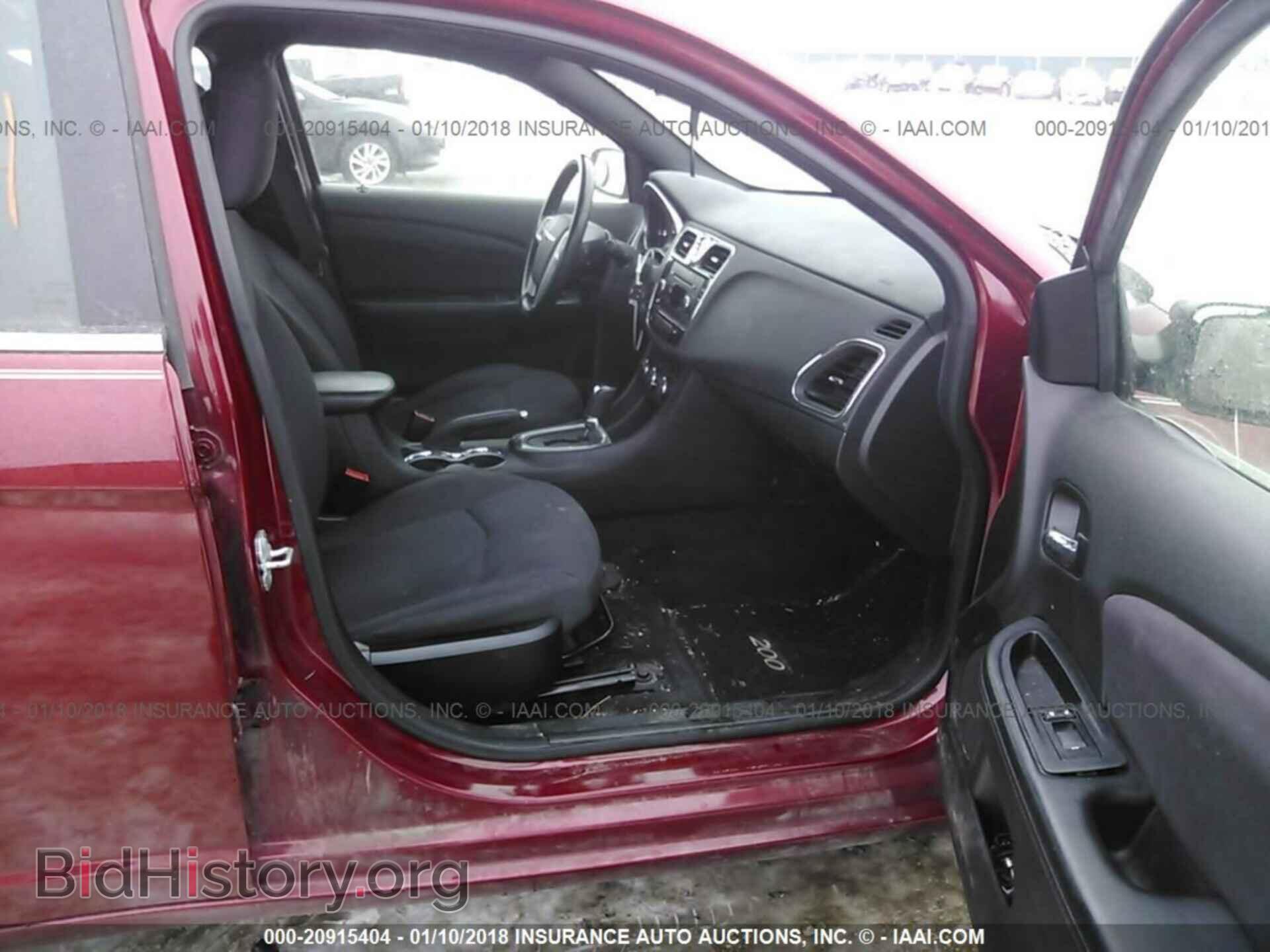 2014 Chrysler 200 - VIN: 1C3CCBBG8EN115499 - Фото 5