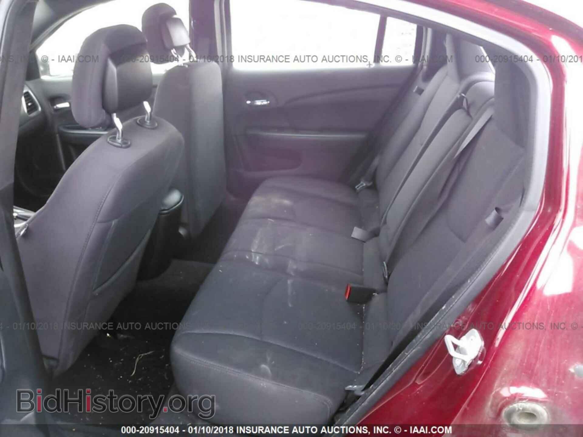 2014 Chrysler 200 - VIN: 1C3CCBBG8EN115499 - Фото 8