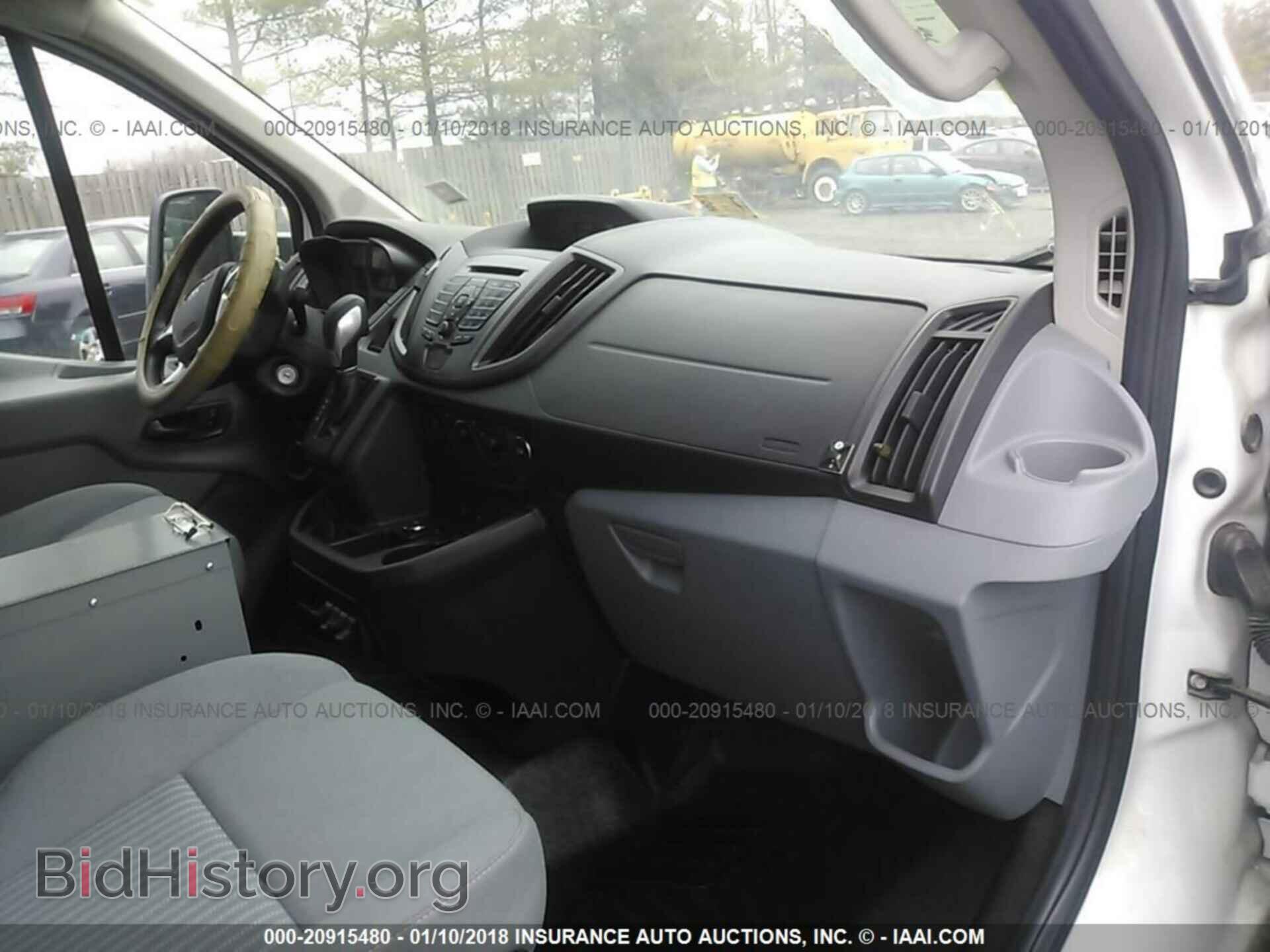 2015 Ford Transit - VIN: 1FTNE2YM8FKB00922 - Фото 5