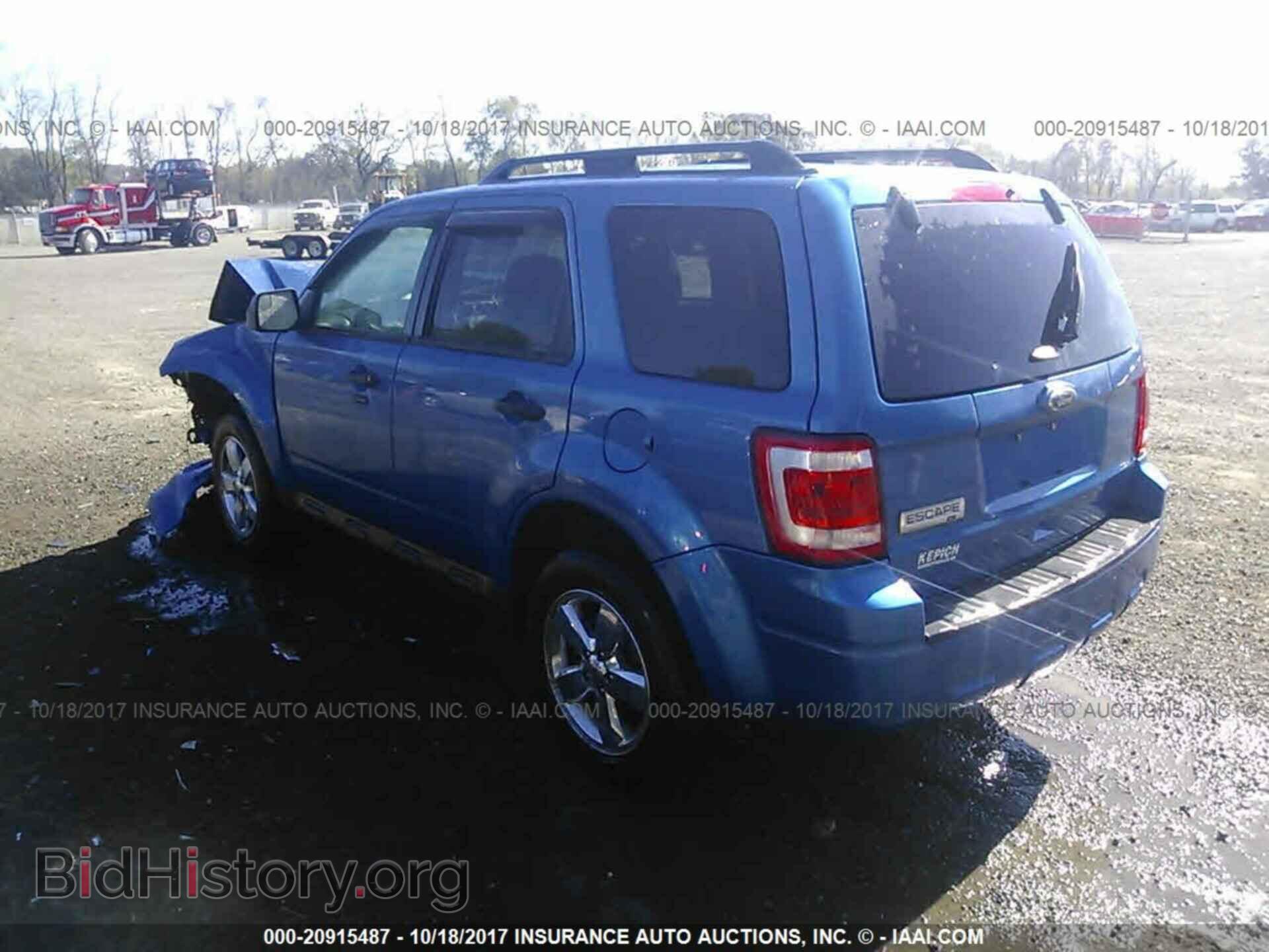2012 Ford Escape - VIN: 1FMCU9D70CKA43156 - Photo 3
