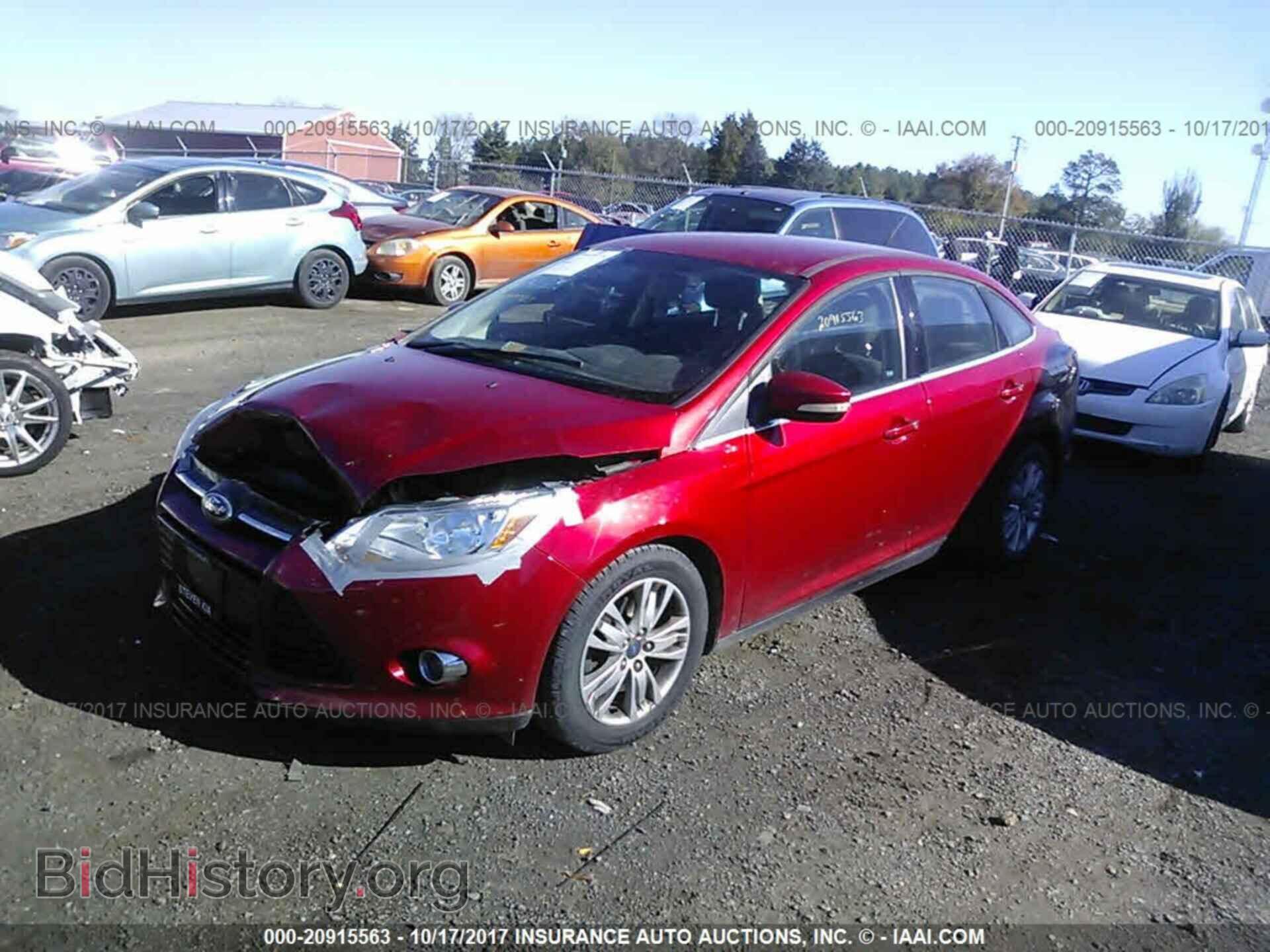 2012 Ford Focus - VIN: 1FAHP3H29CL361225 - Photo 2