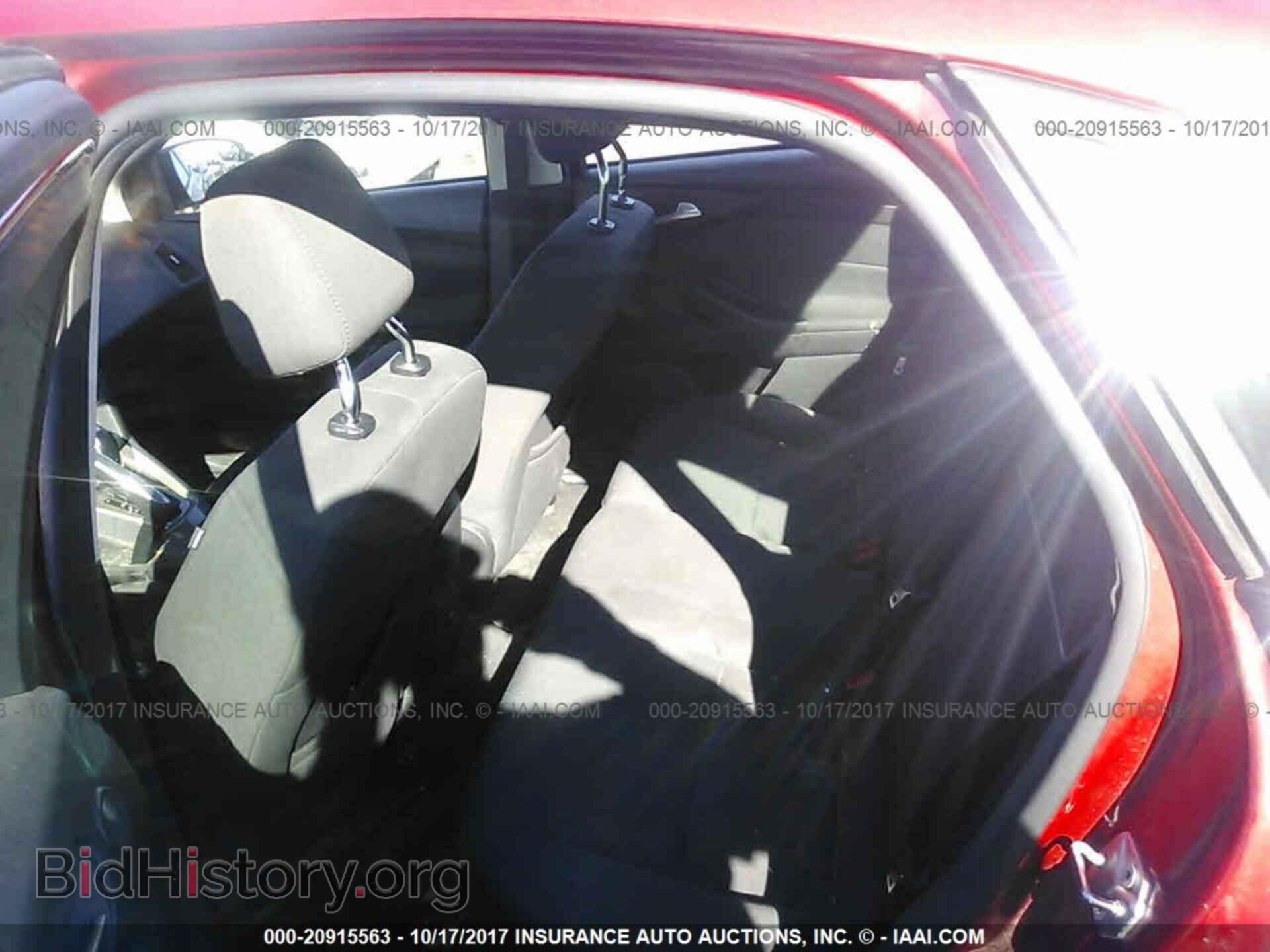 2012 Ford Focus - VIN: 1FAHP3H29CL361225 - Photo 8