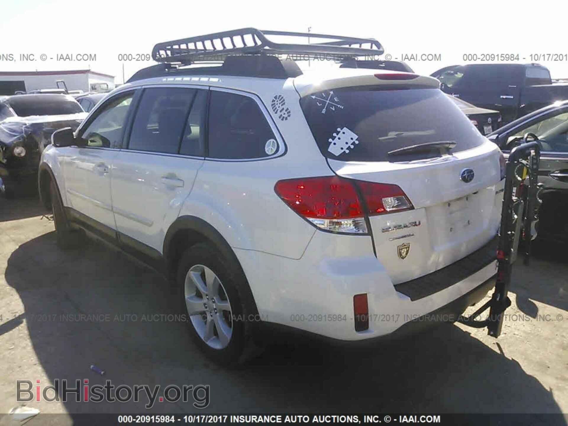 2014 Subaru Outback - VIN: 4S4BRCCC2E3237466 - Фото 3
