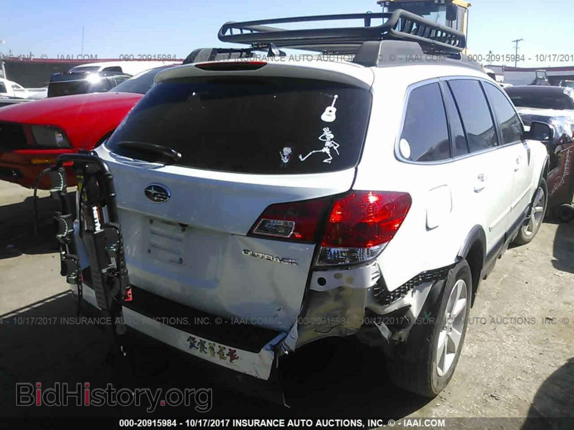 2014 Subaru Outback - VIN: 4S4BRCCC2E3237466 - Фото 4