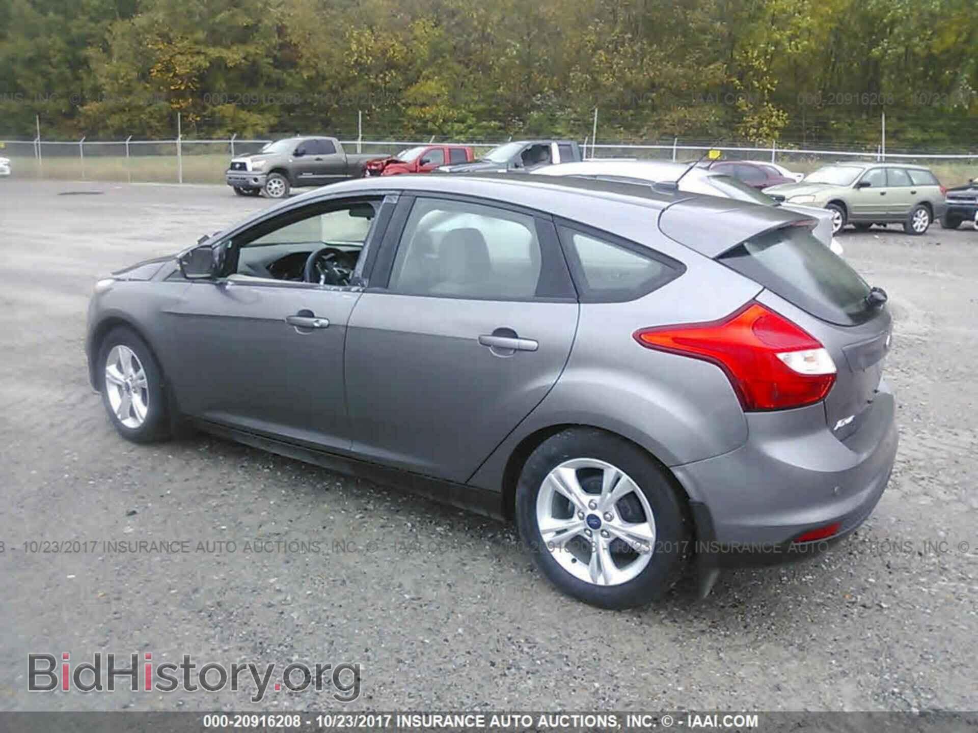 2014 Ford Focus - VIN: 1FADP3K29EL203624 - Фото 3