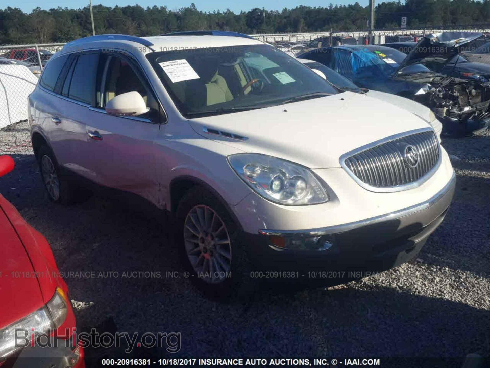 Photo 5GAKRAED3BJ248810 - Buick Enclave 2011