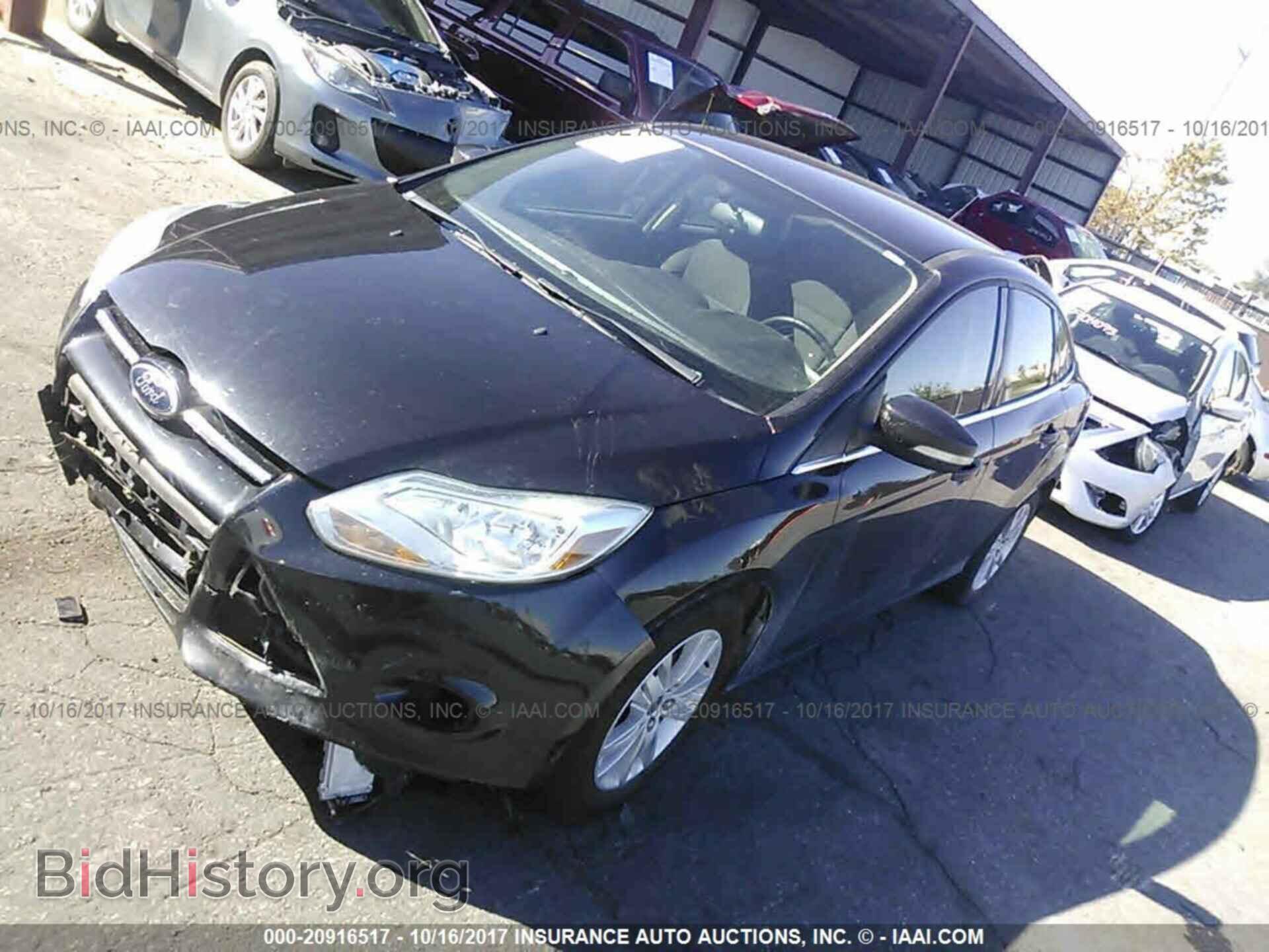 2012 Ford Focus - VIN: 1FAHP3H25CL431089 - Photo 2