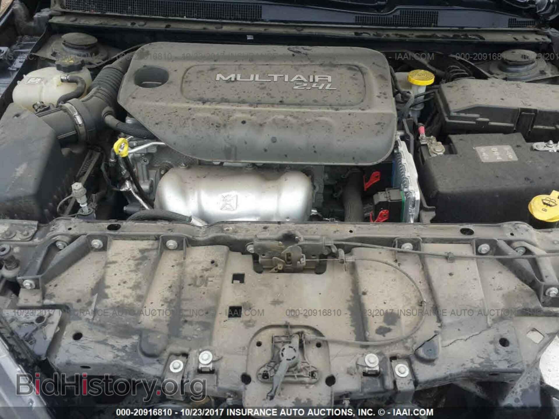 2016 Chrysler 200 - VIN: 1C3CCCAB8GN174518 - Фото 10