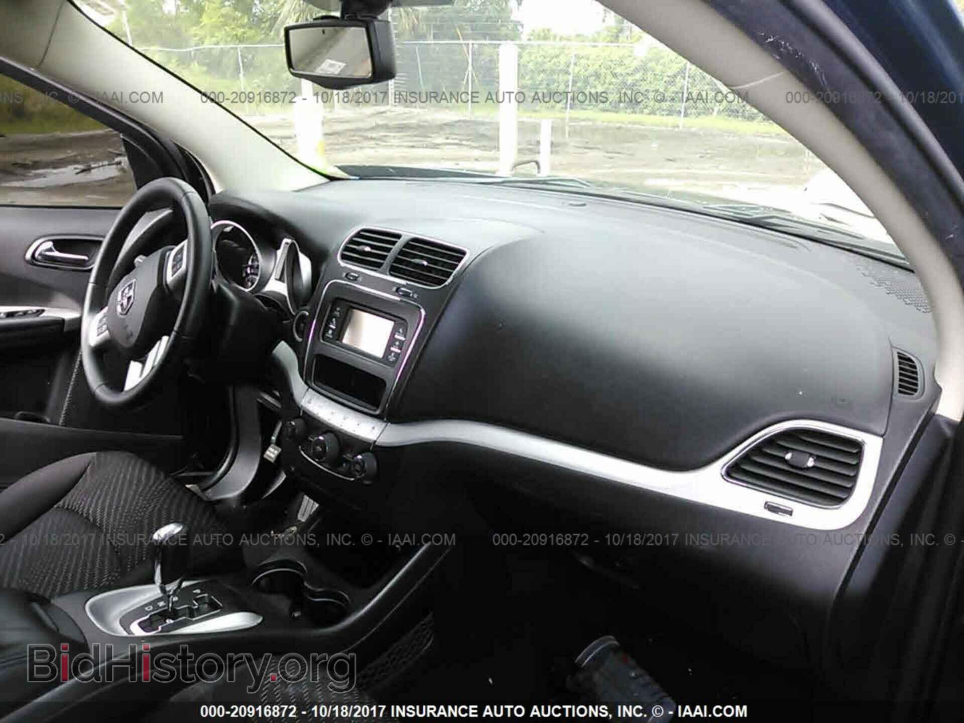 2014 Dodge Journey - VIN: 3C4PDCBG0ET137058 - Фото 5