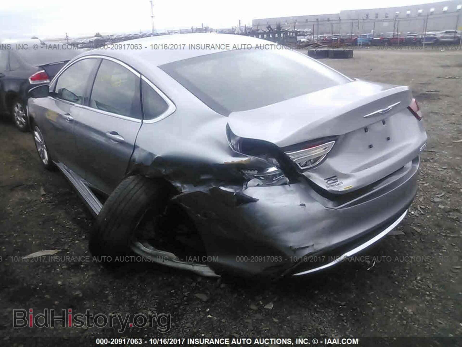 2015 Chrysler 200 - VIN: 1C3CCCAB1FN722762 - Photo 3